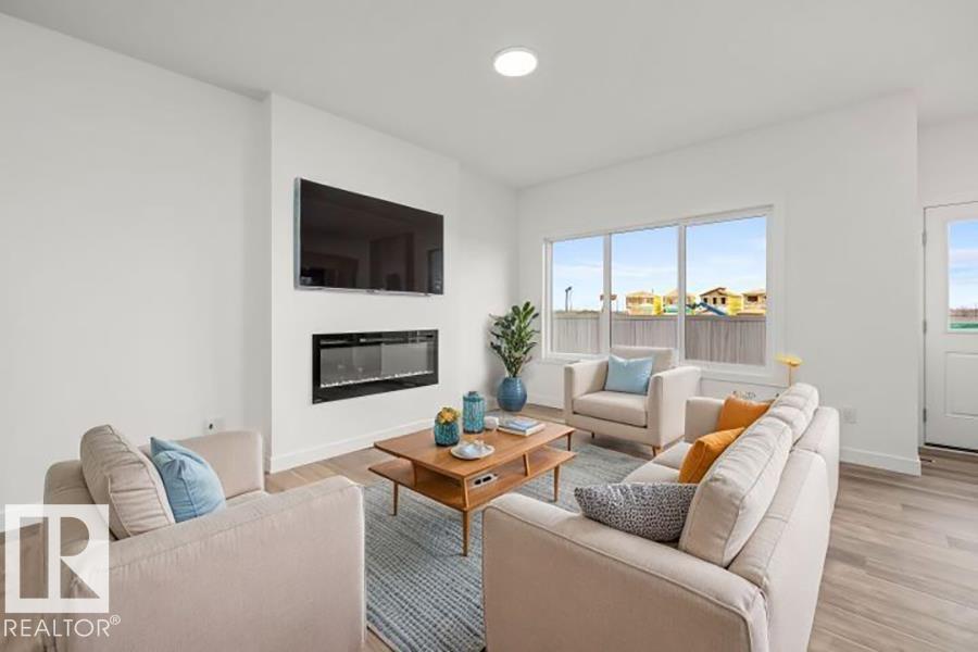 Photo 11 at 21168 22 Avenue NW, Stillwater, Edmonton