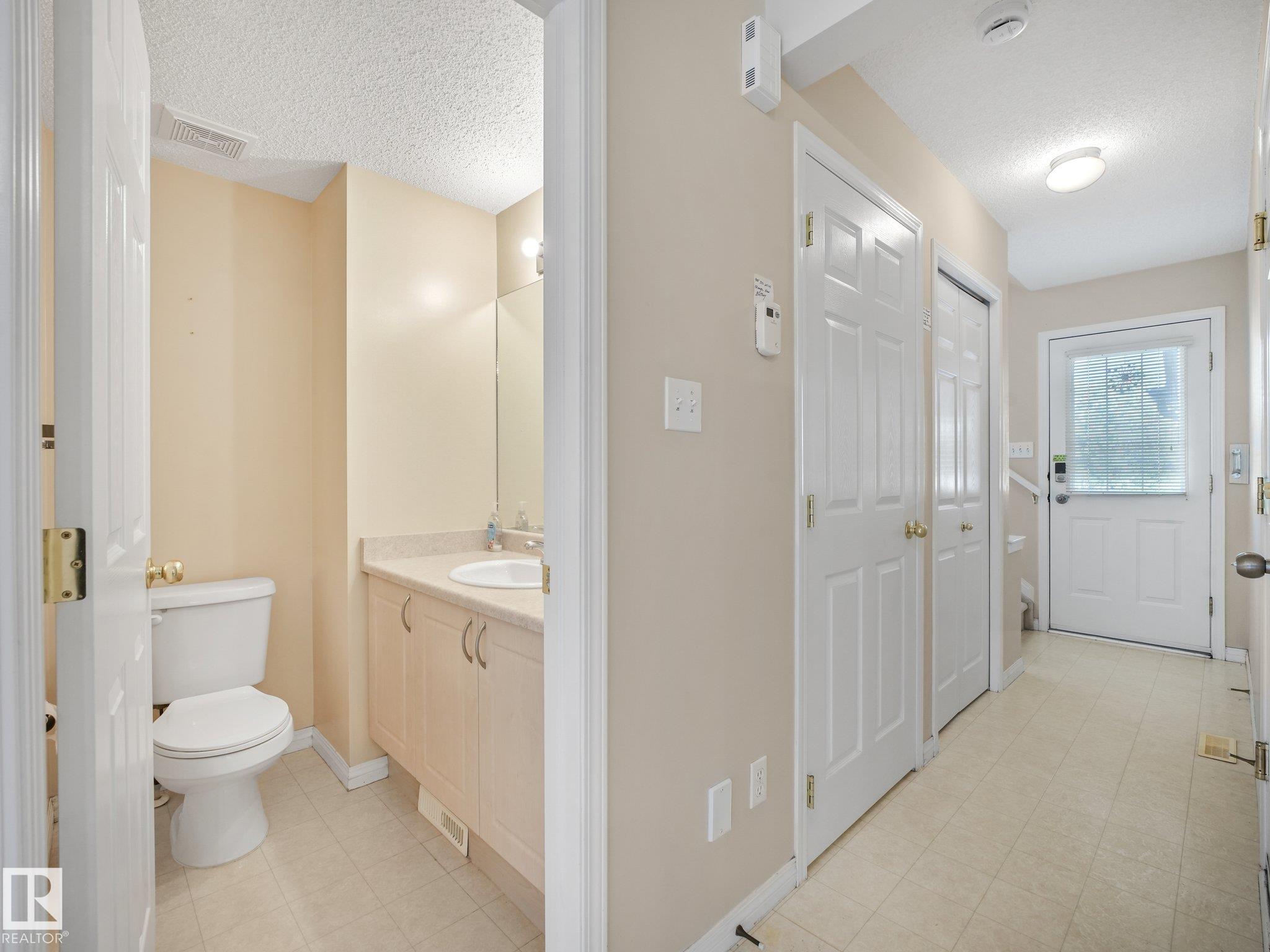 Photo 14 at 1142 Barnes Way SW, Blackmud Creek, Edmonton