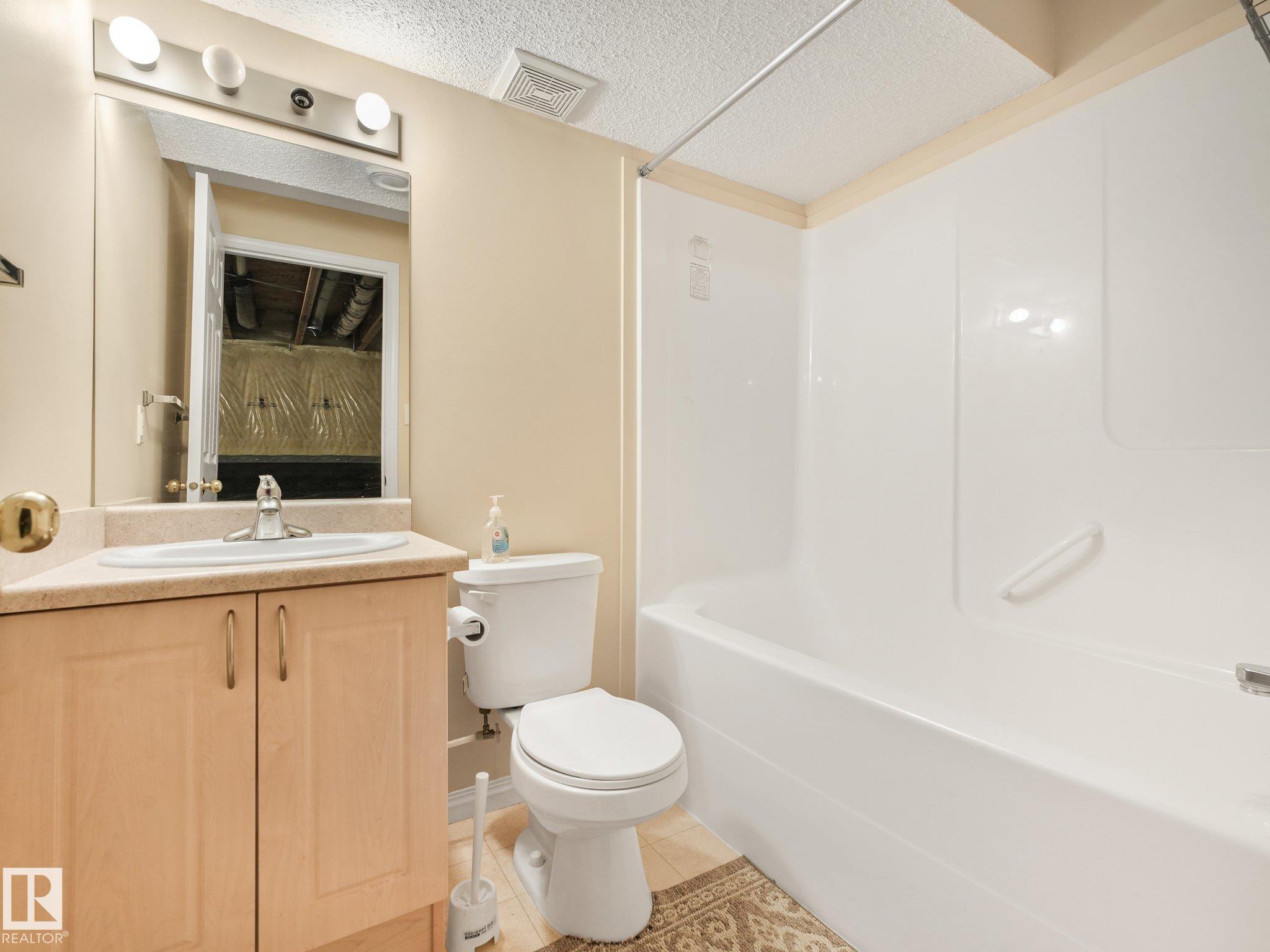 Photo 33 at 1142 Barnes Way SW, Blackmud Creek, Edmonton