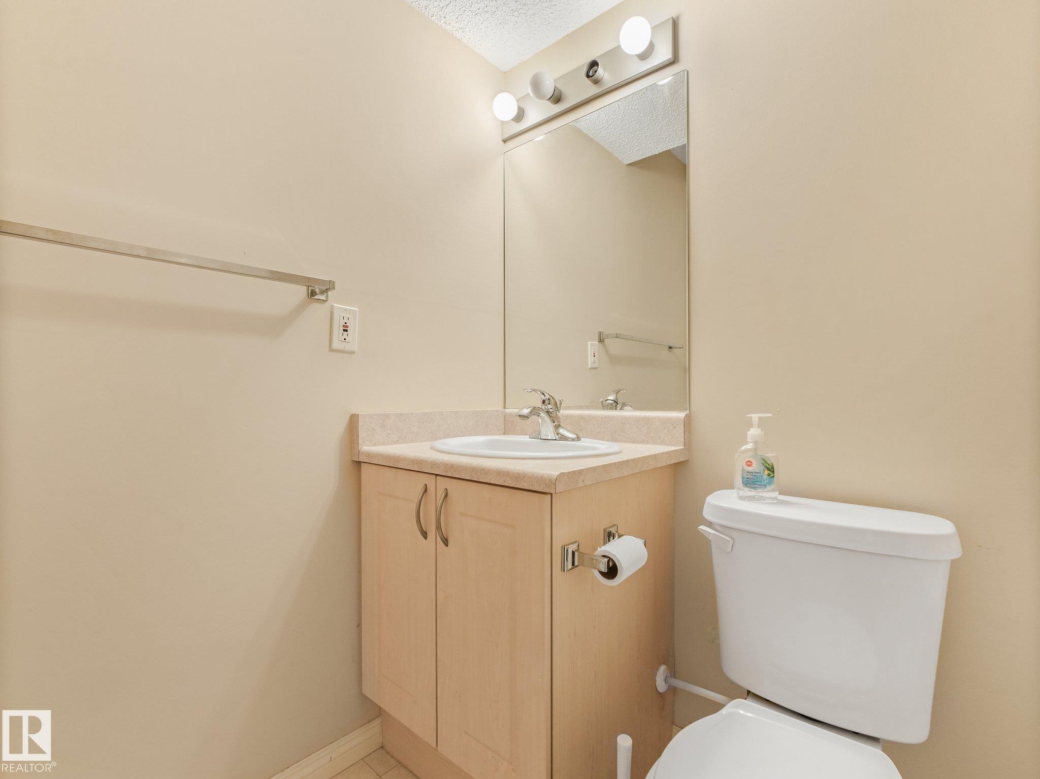 Photo 34 at 1142 Barnes Way SW, Blackmud Creek, Edmonton