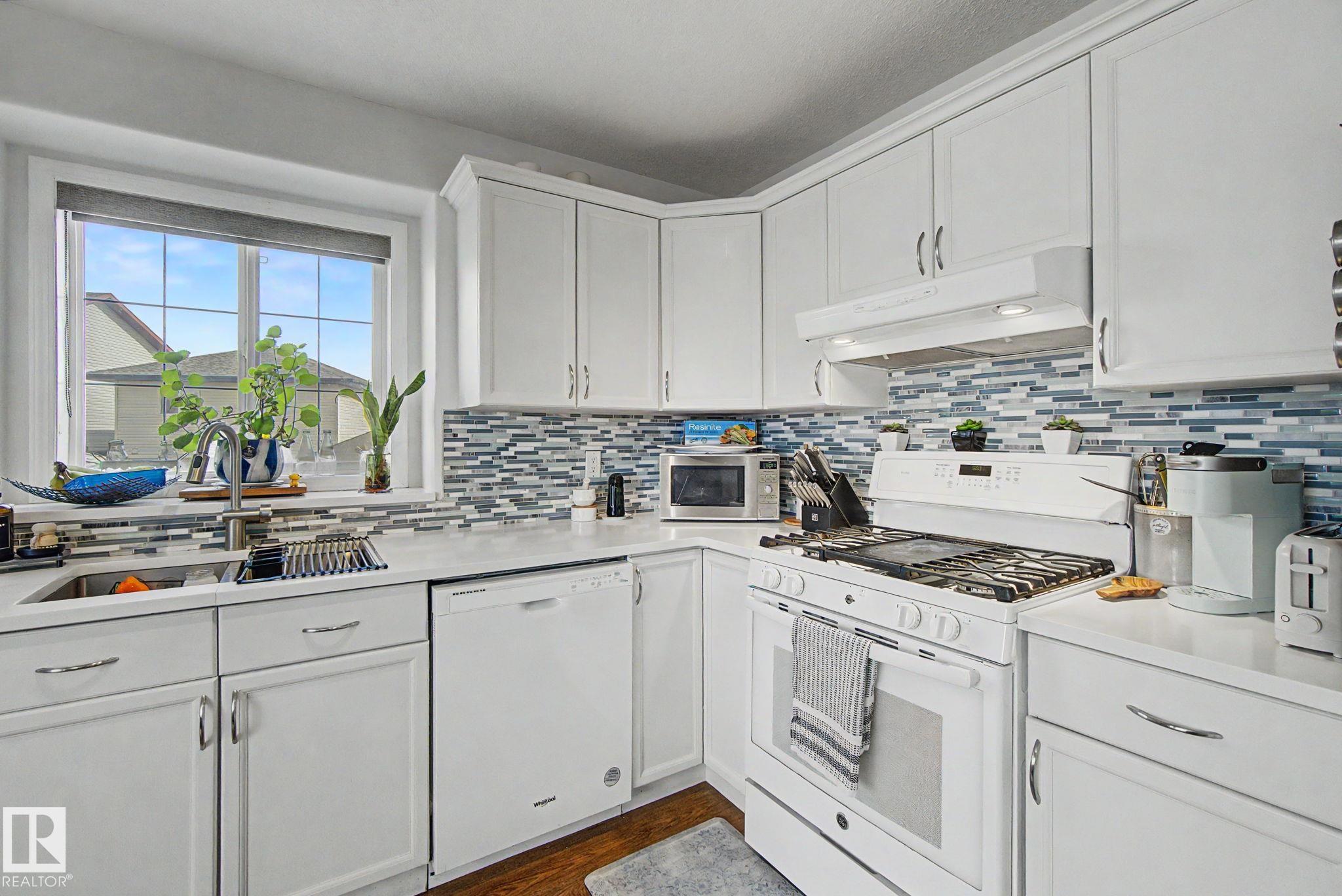 Photo 18 at 15727 141 Street NW, Carlton, Edmonton