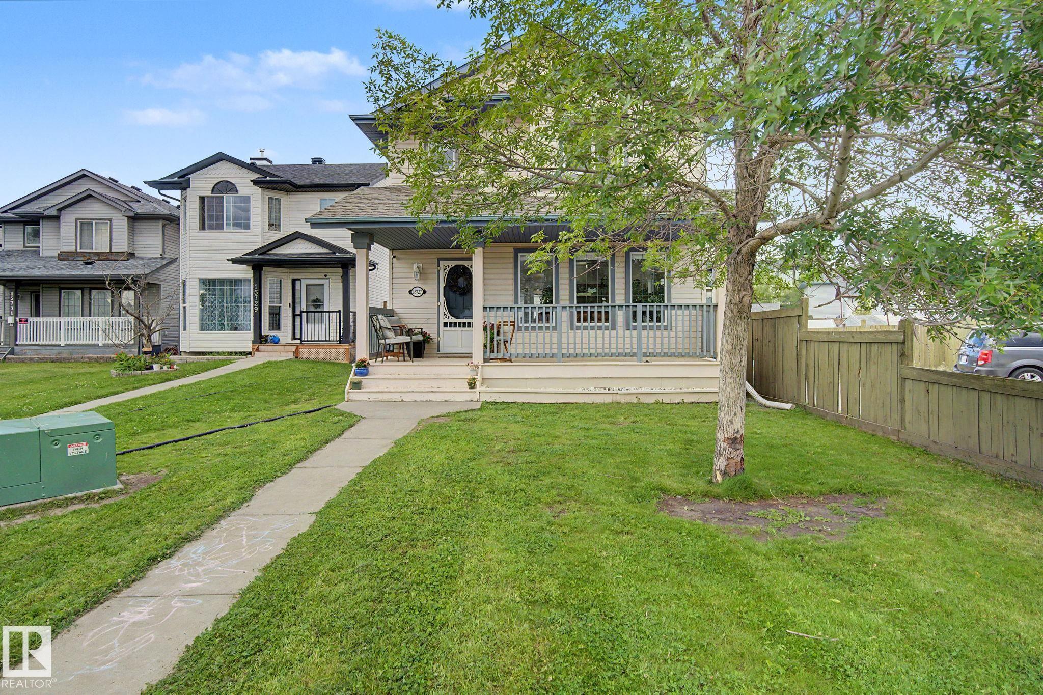15727 141 Street NW, Carlton, Edmonton