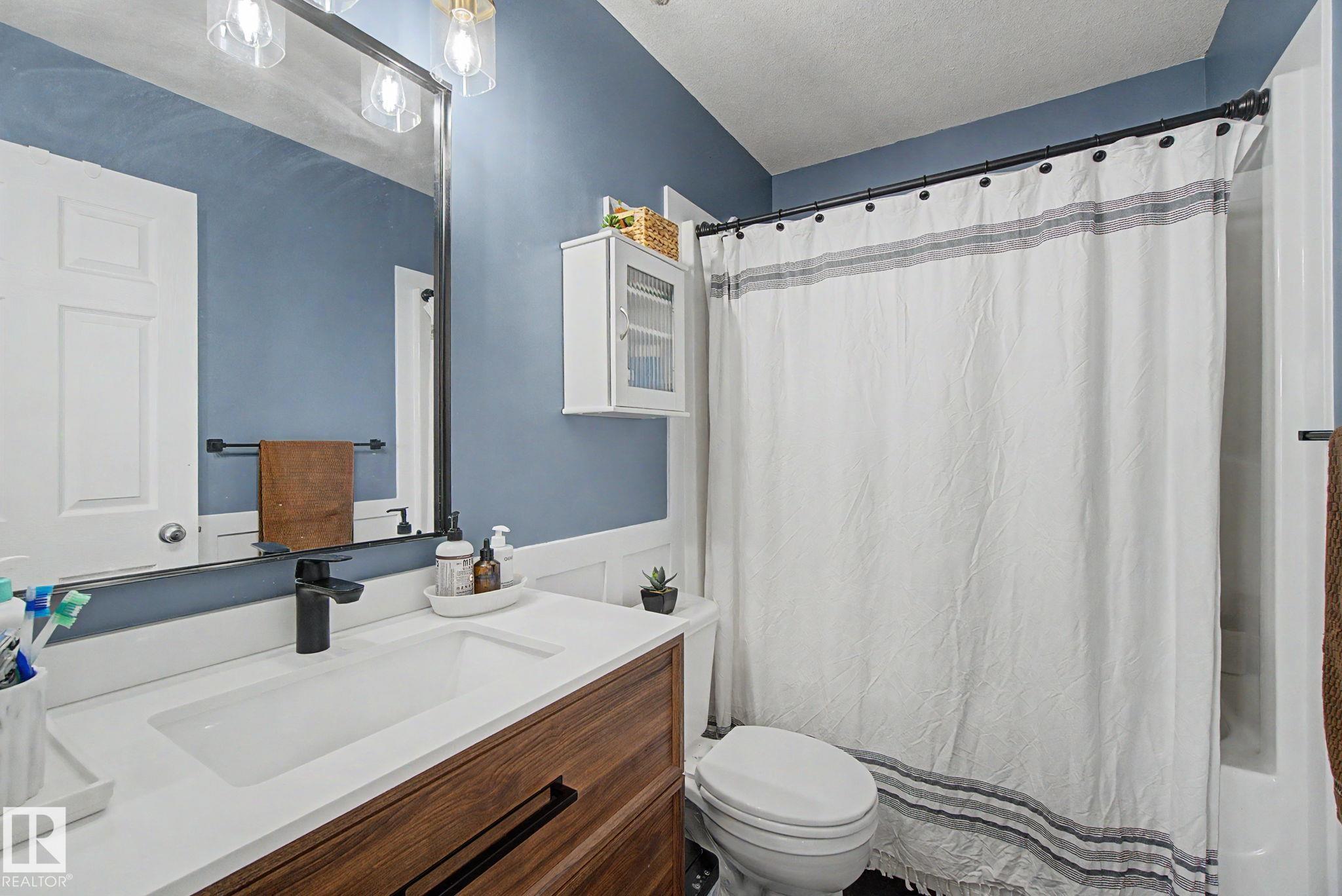 Photo 32 at 15727 141 Street NW, Carlton, Edmonton