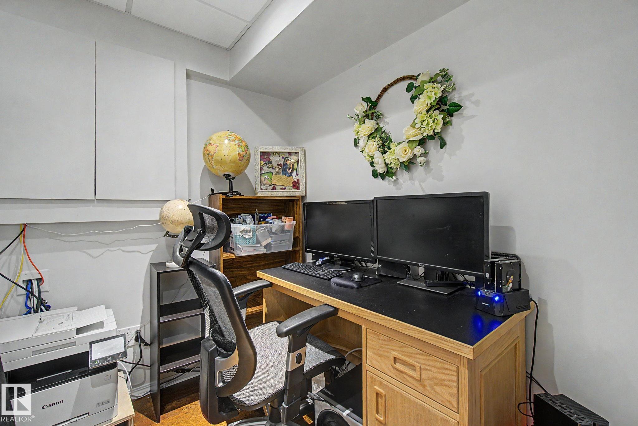 Photo 44 at 15727 141 Street NW, Carlton, Edmonton