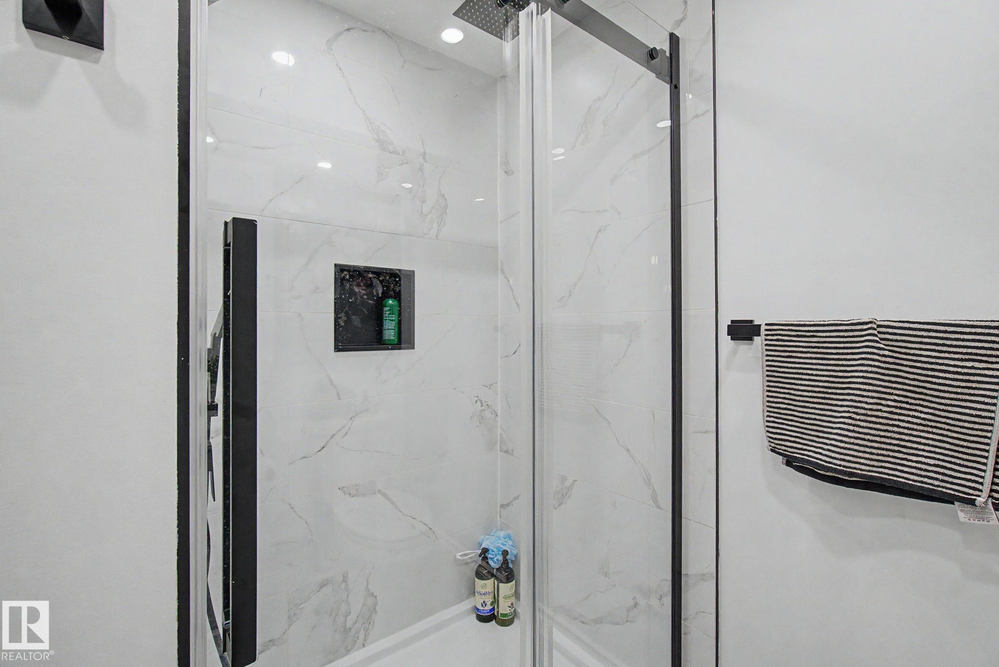 Photo 51 at 15727 141 Street NW, Carlton, Edmonton