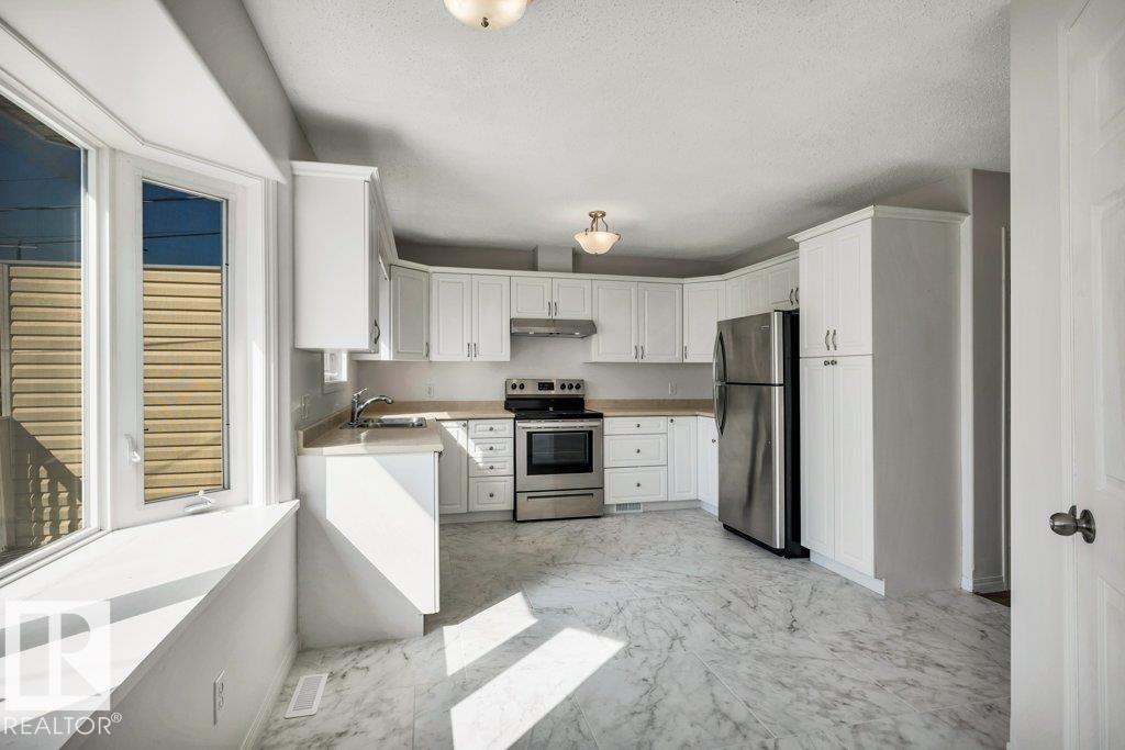 Photo 20 at 11128 132 Street NW, Inglewood, Edmonton