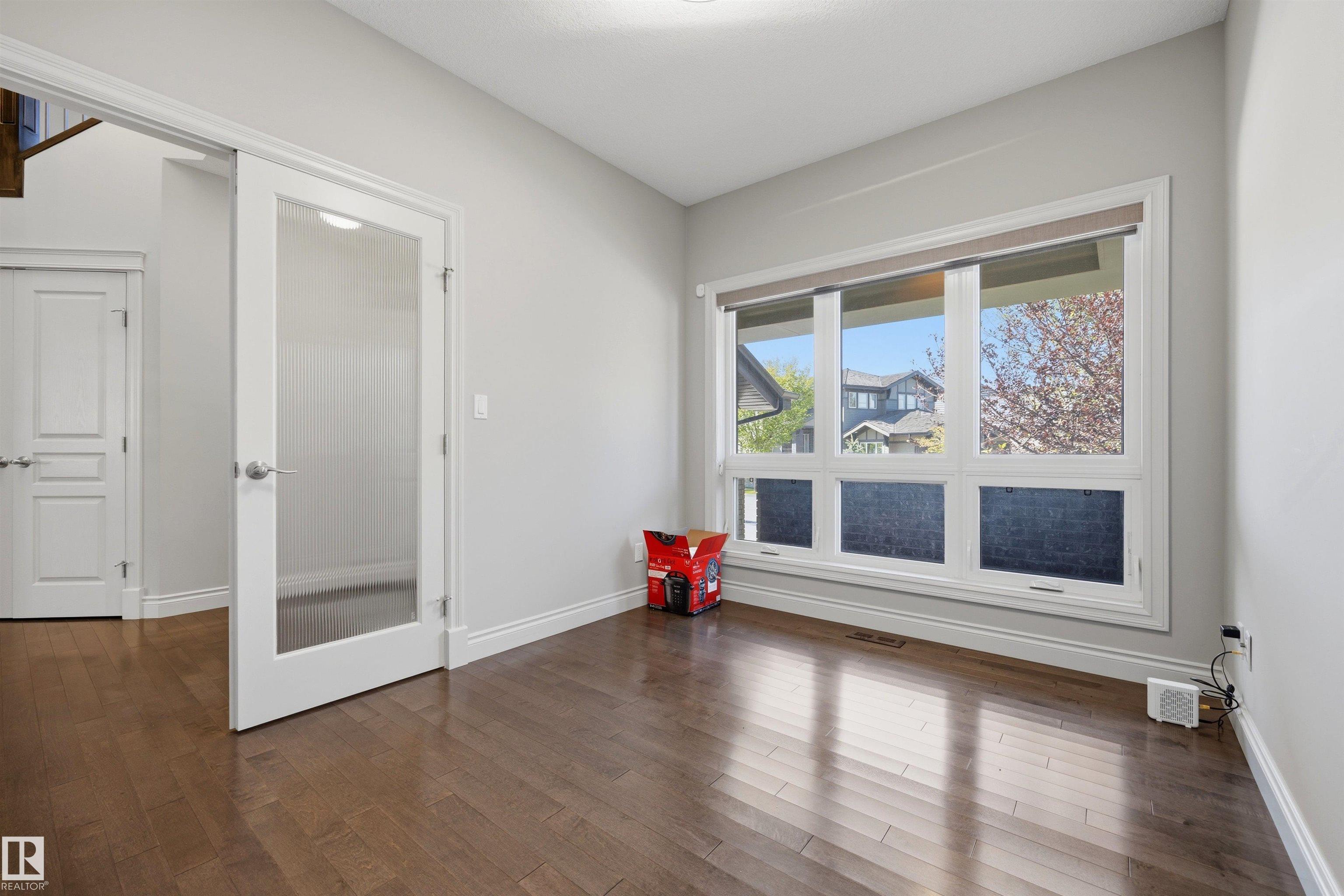 Photo 16 at 2043 Cameron Ravine Way NW, Cameron Heights, Edmonton