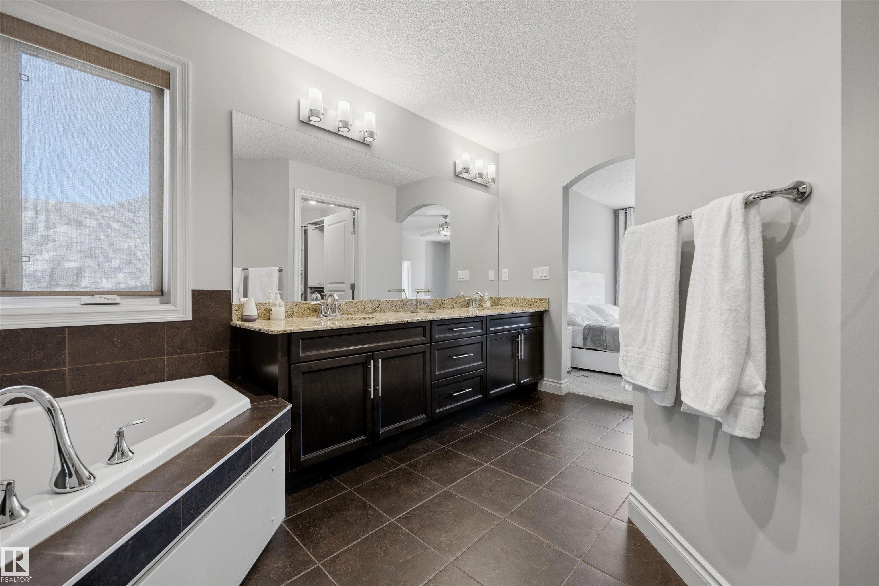 Photo 52 at 2043 Cameron Ravine Way NW, Cameron Heights, Edmonton