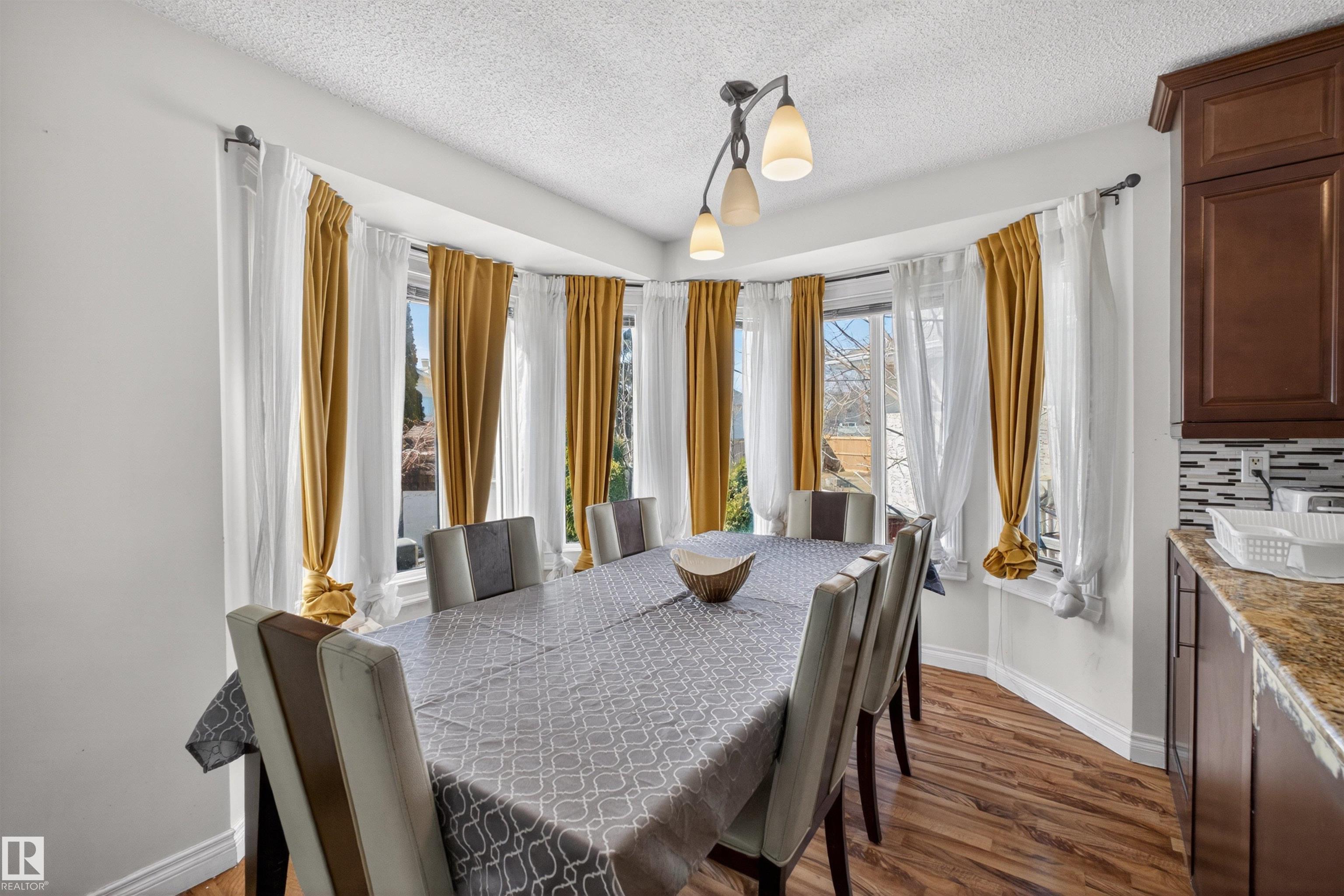 Photo 15 at 9007 169 Avenue NW, Klarvatten, Edmonton
