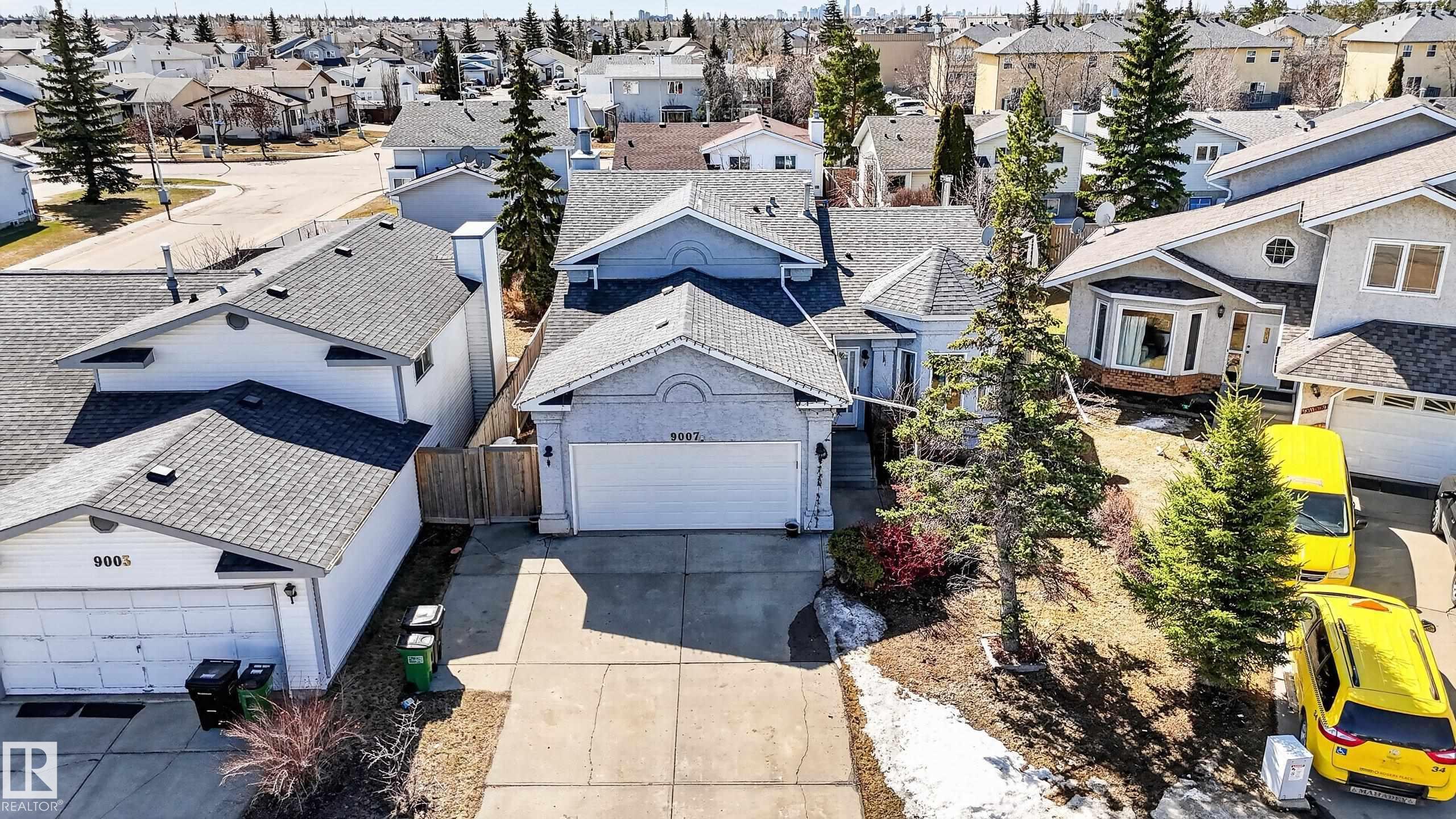 Photo 45 at 9007 169 Avenue NW, Klarvatten, Edmonton