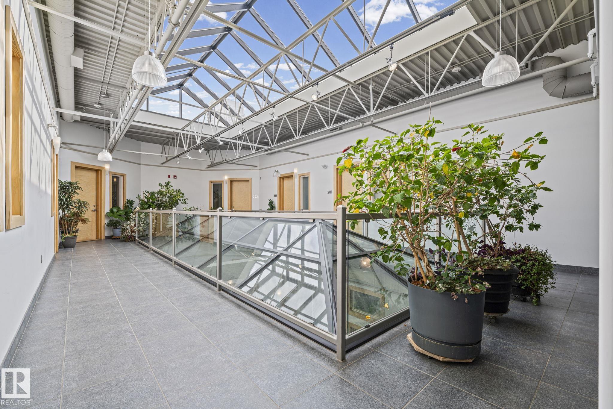 205 - 10265 107 Street NW, Downtown, Edmonton