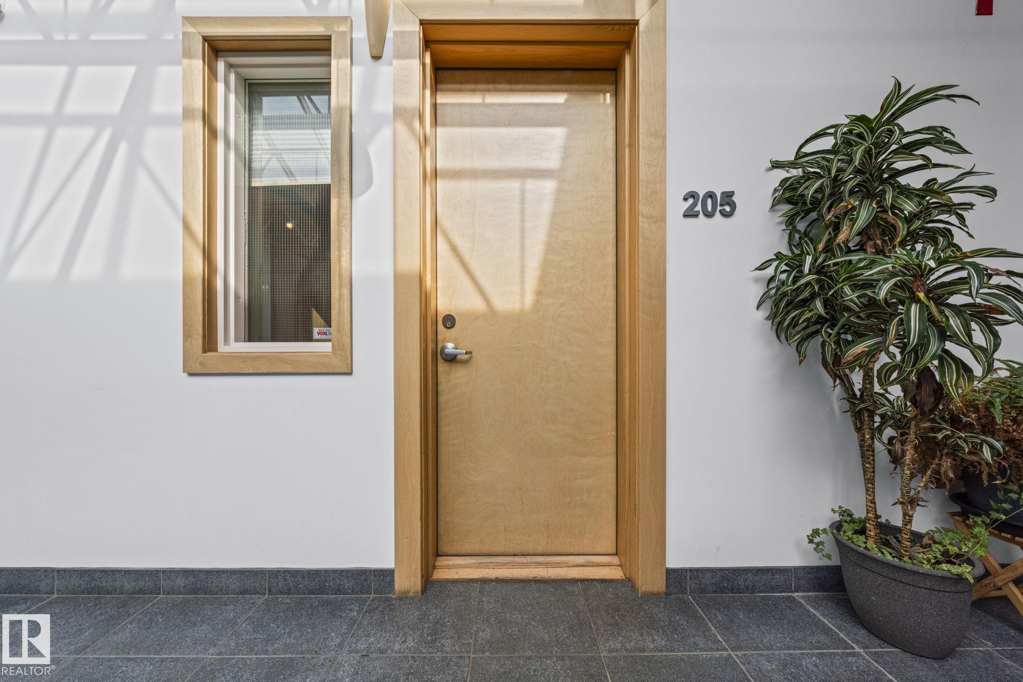 205 - 10265 107 Street NW, Downtown, Edmonton