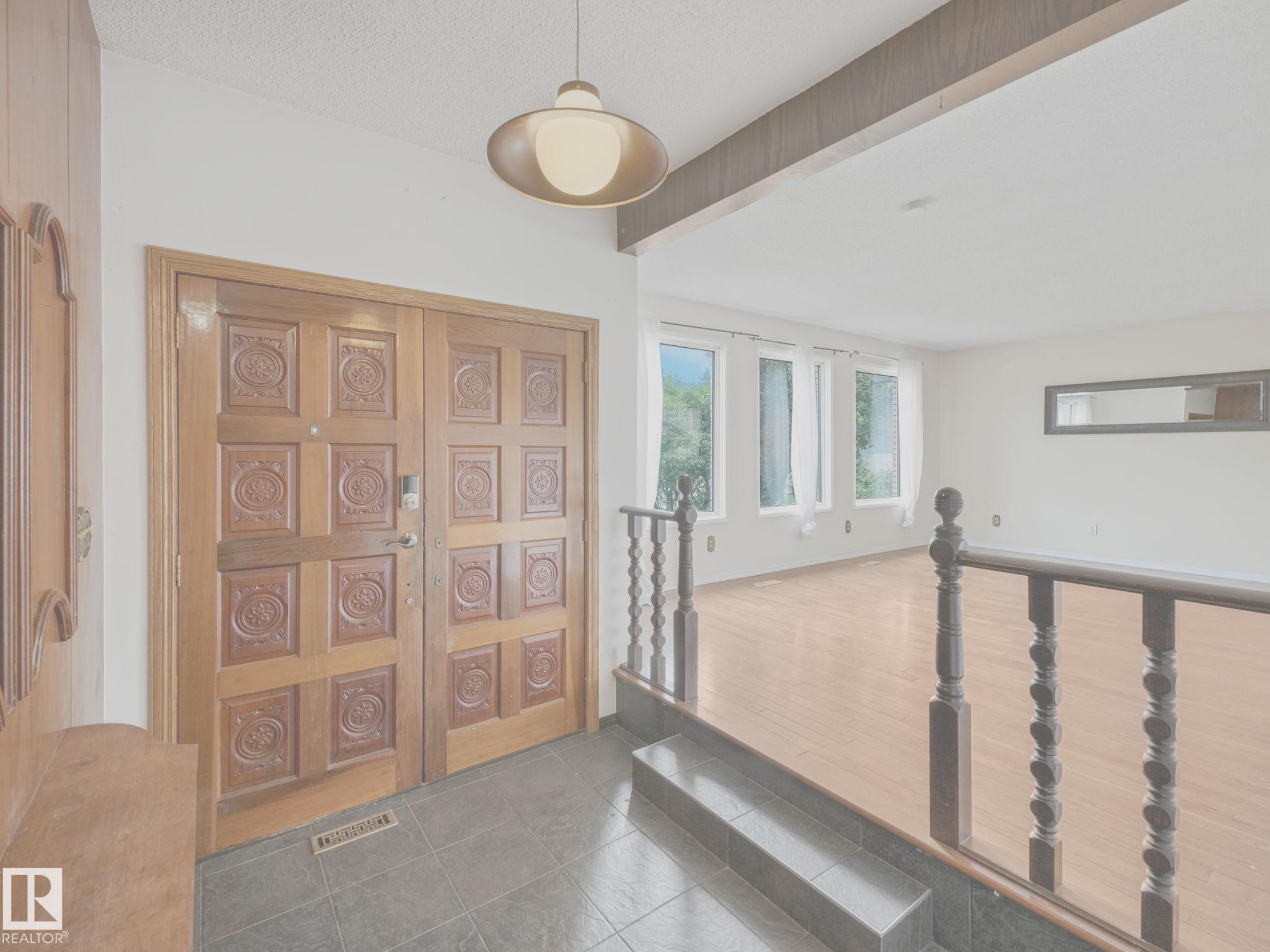 11056 166 Avenue NW, Lorelei, Edmonton