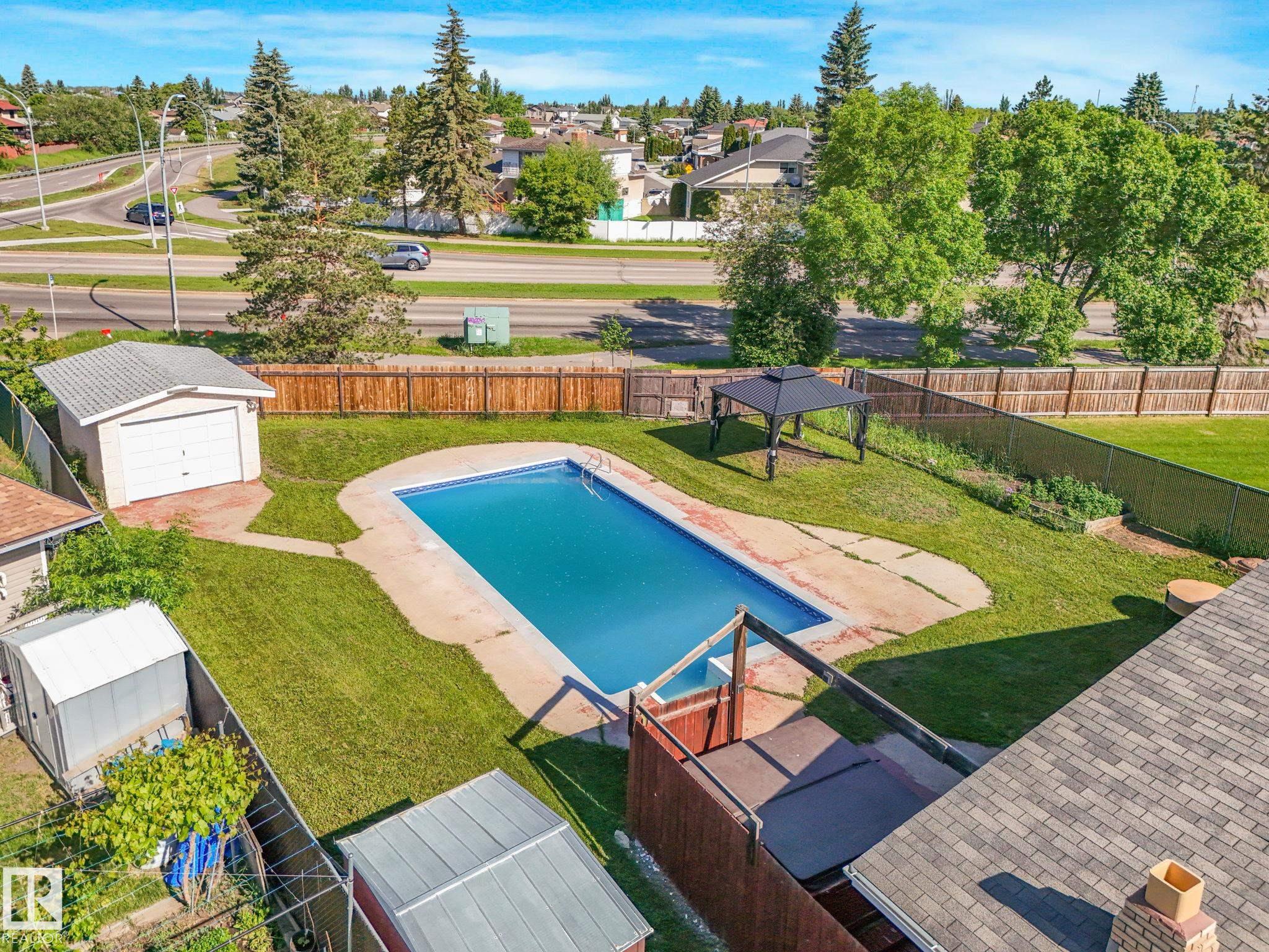Photo 61 at 11056 166 Avenue NW, Lorelei, Edmonton