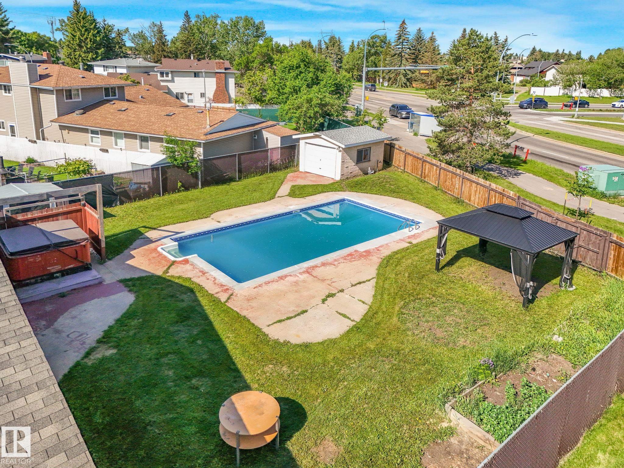Photo 62 at 11056 166 Avenue NW, Lorelei, Edmonton