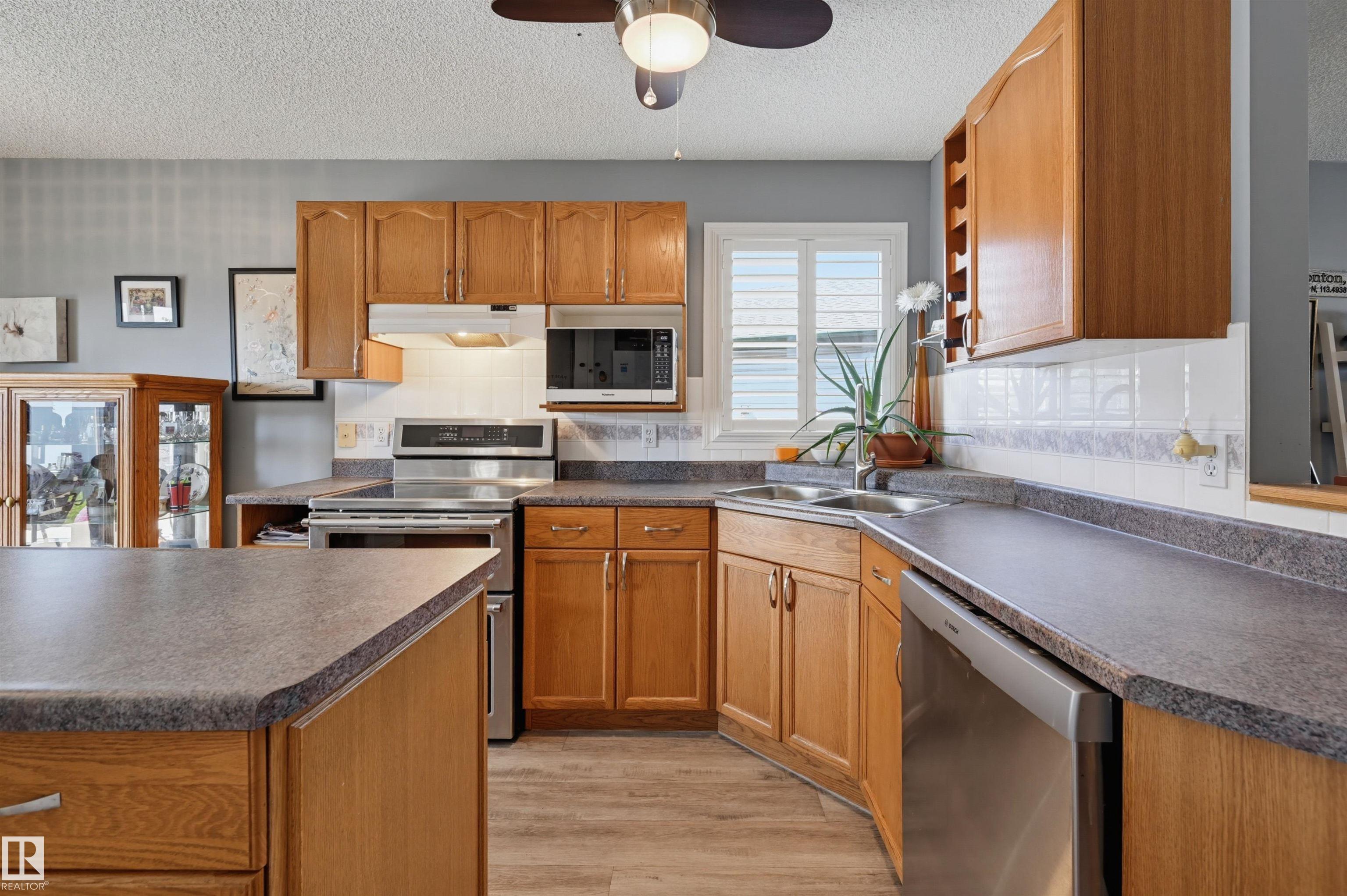 Photo 9 at 14903 128 Street NW, Cumberland, Edmonton