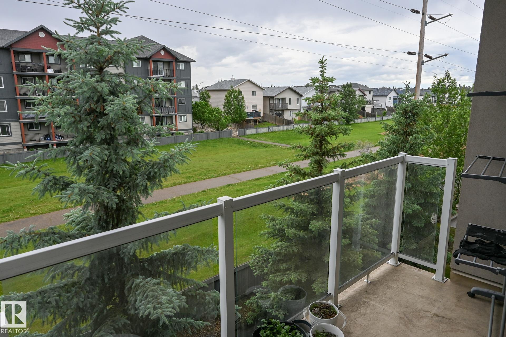 Photo 9 at 316 - 5005 165 Avenue NW, Hollick-Kenyon, Edmonton
