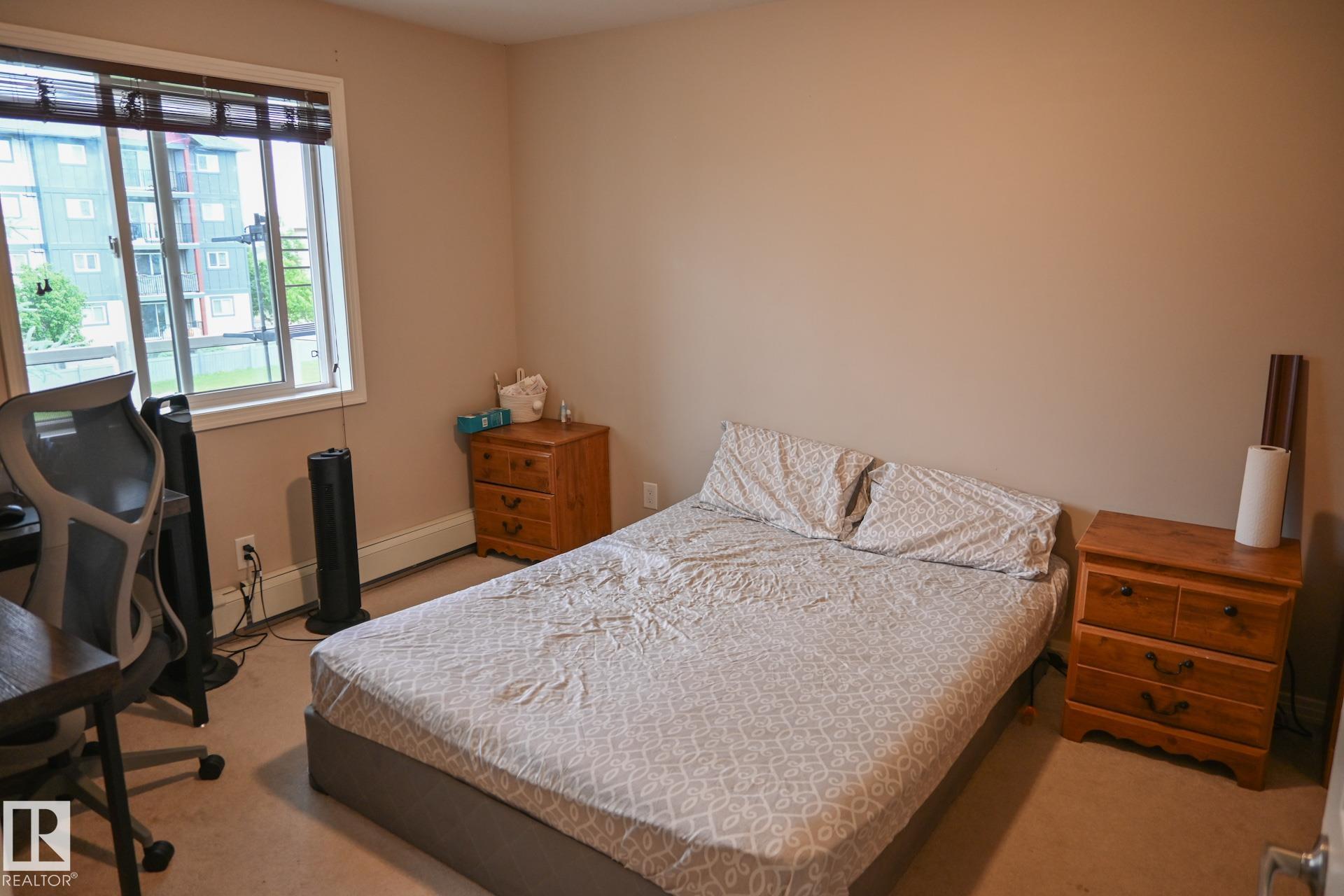 Photo 10 at 316 - 5005 165 Avenue NW, Hollick-Kenyon, Edmonton