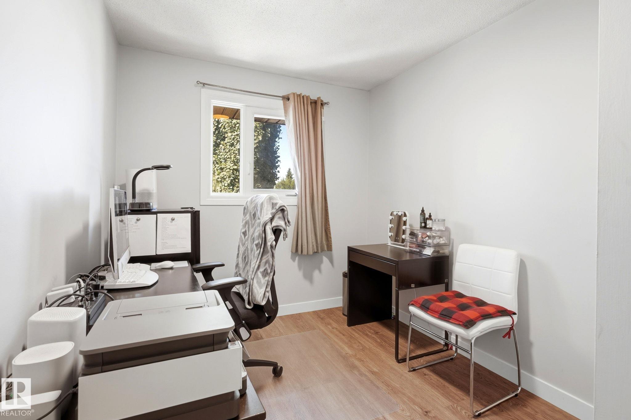 Photo 17 at 1 - 14235 82 Street NW, Kildare, Edmonton