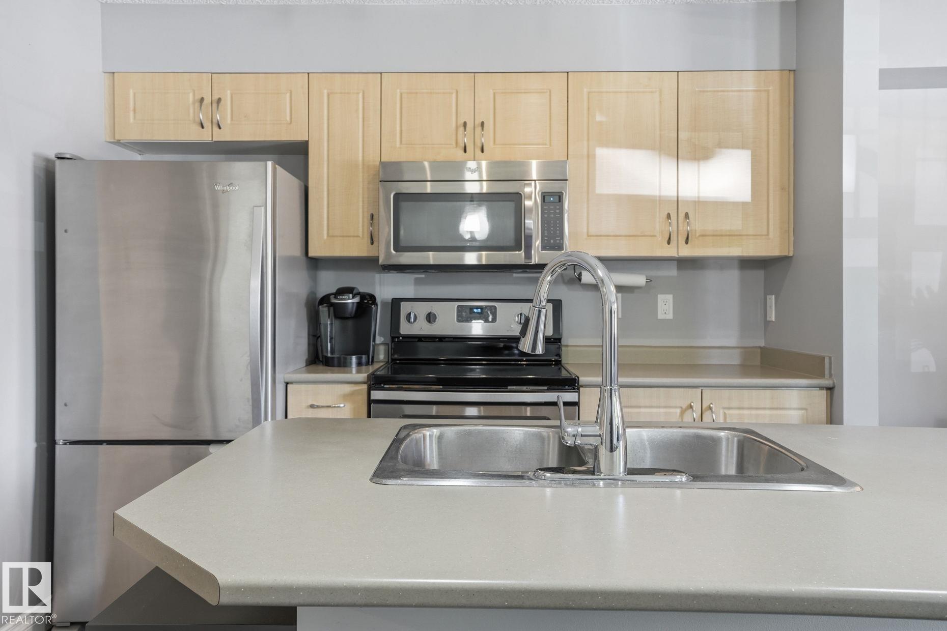 Photo 9 at 107 - 11441 Ellerslie Road SW, Rutherford, Edmonton