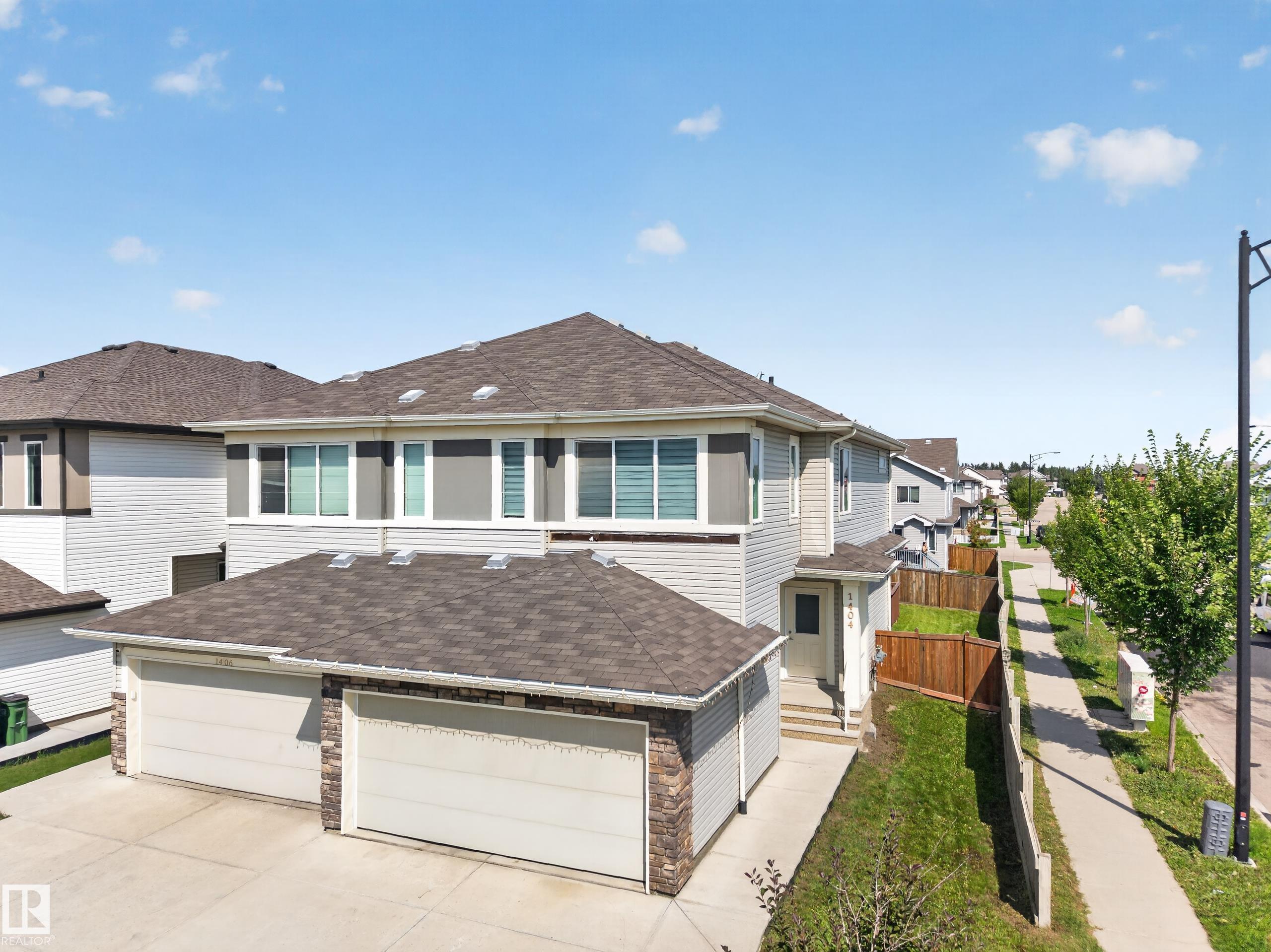 1404 25 Avenue NW, Tamarack, Edmonton
