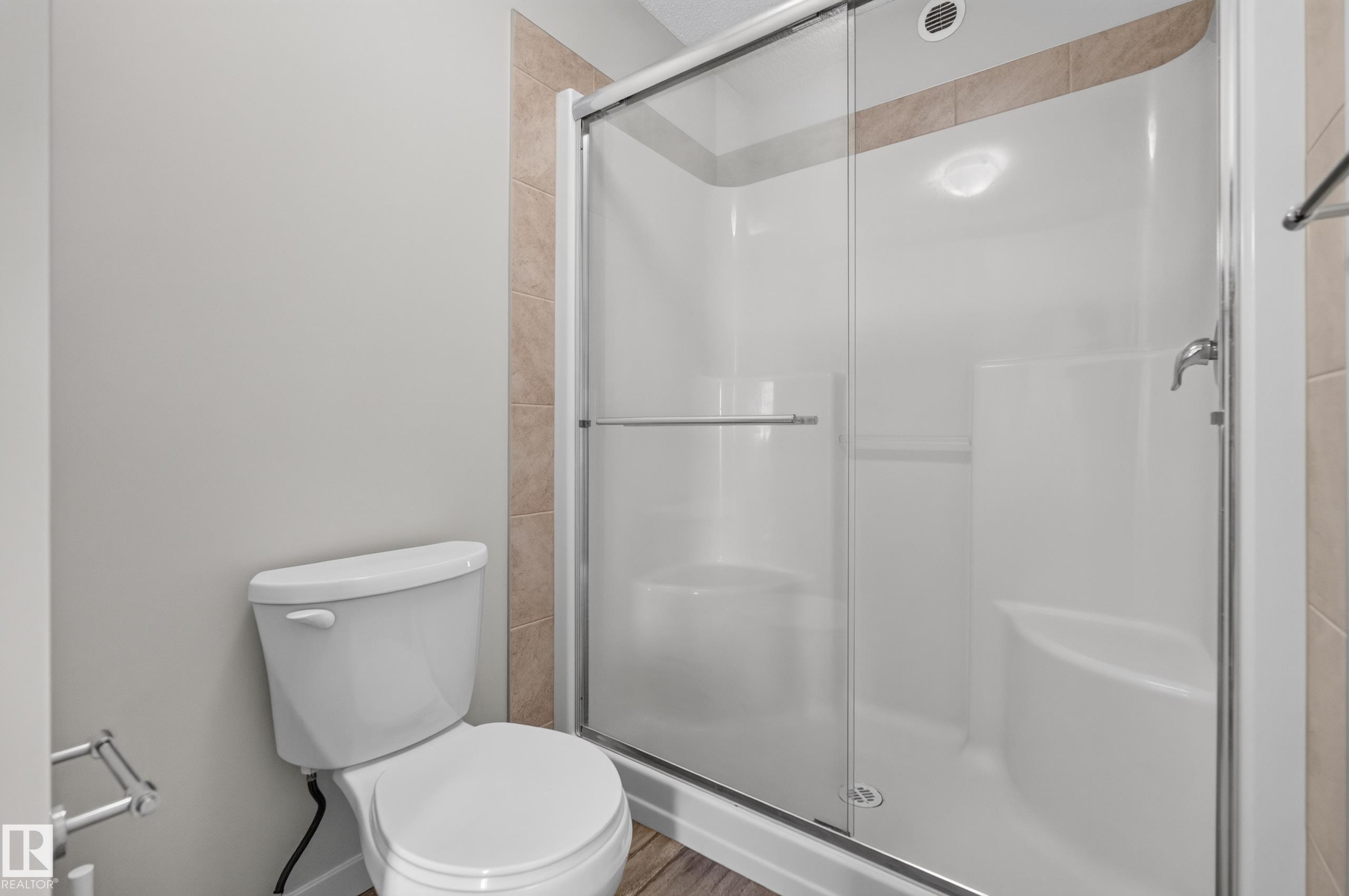 Photo 32 at 1404 25 Avenue NW, Tamarack, Edmonton