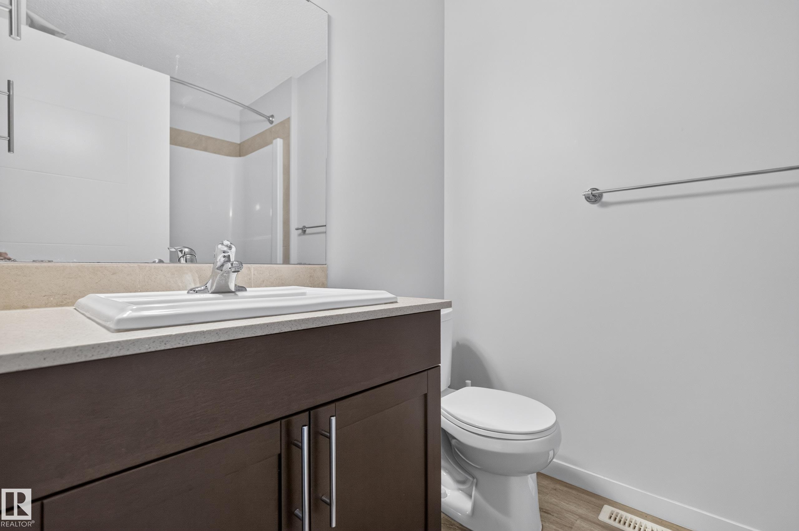 Photo 34 at 1404 25 Avenue NW, Tamarack, Edmonton
