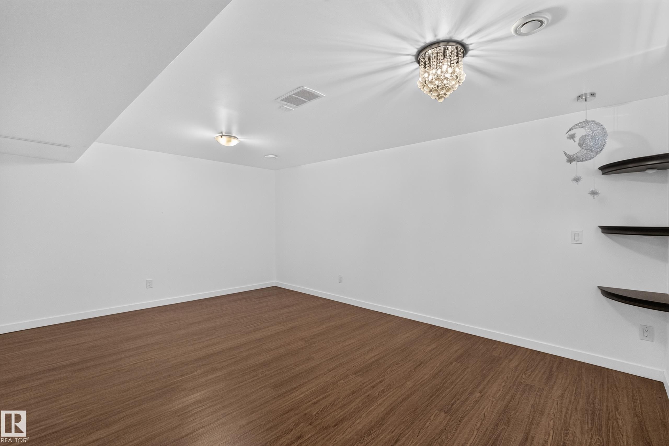 Photo 43 at 1404 25 Avenue NW, Tamarack, Edmonton