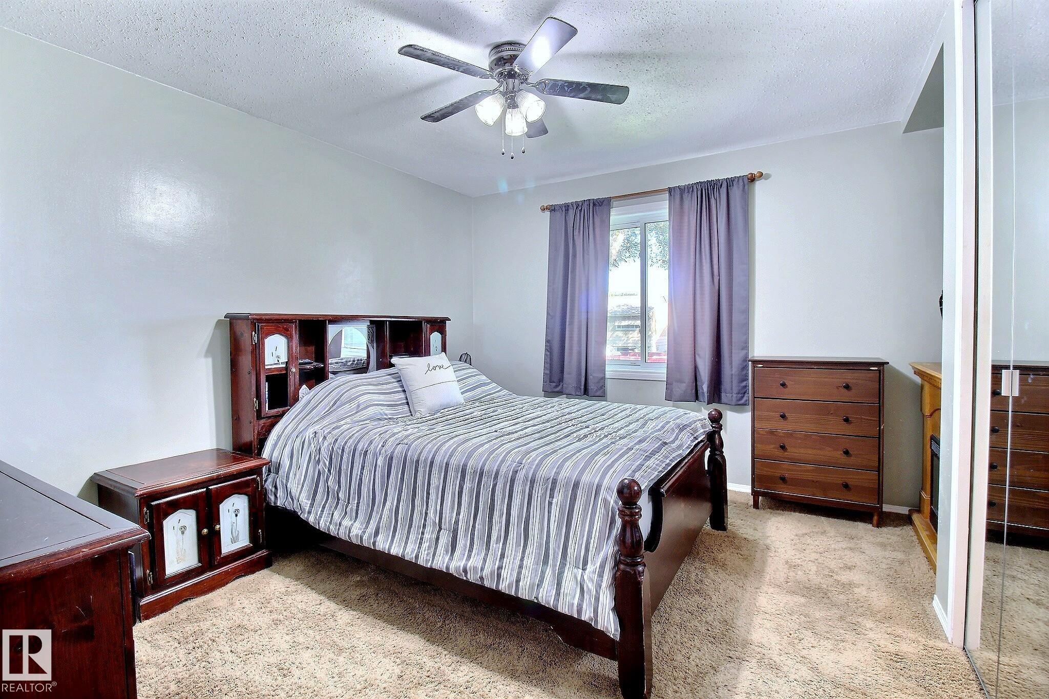 Photo 18 at 9743 65 Avenue NW, Hazeldean, Edmonton