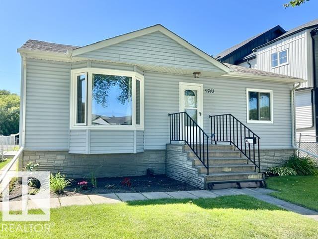 9743 65 Avenue NW, Hazeldean, Edmonton