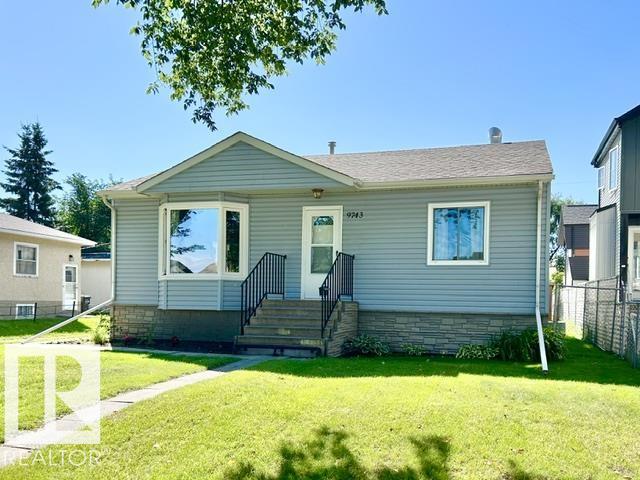 9743 65 Avenue NW, Hazeldean, Edmonton