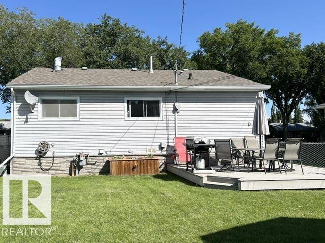 Photo 37 at 9743 65 Avenue NW, Hazeldean, Edmonton