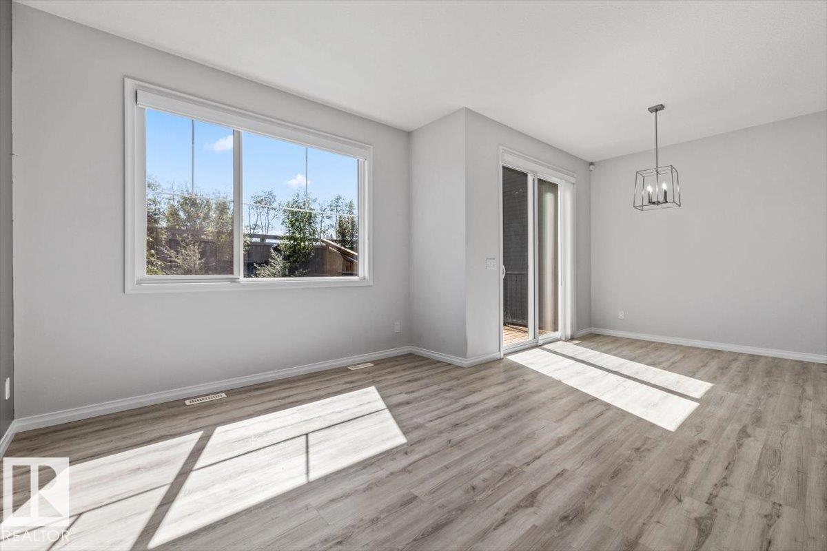 Photo 7 at 1014 Daniels Loop SW, Desrochers Area, Edmonton