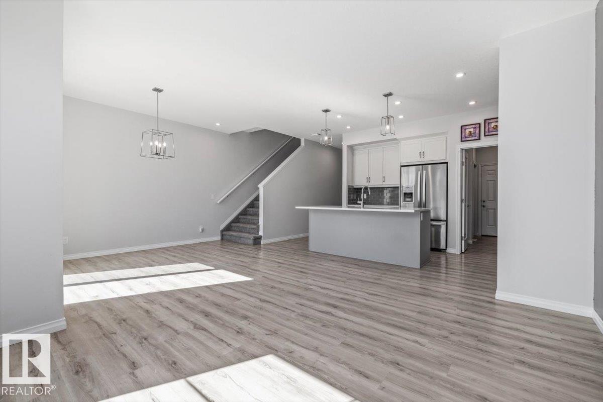 Photo 10 at 1014 Daniels Loop SW, Desrochers Area, Edmonton