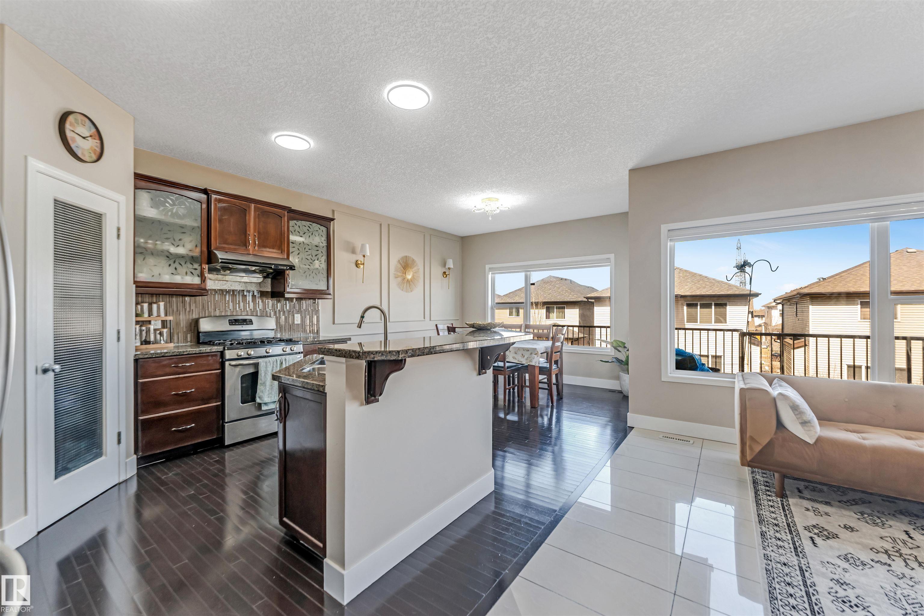 Photo 12 at 5156 2 Avenue SW, Charlesworth, Edmonton