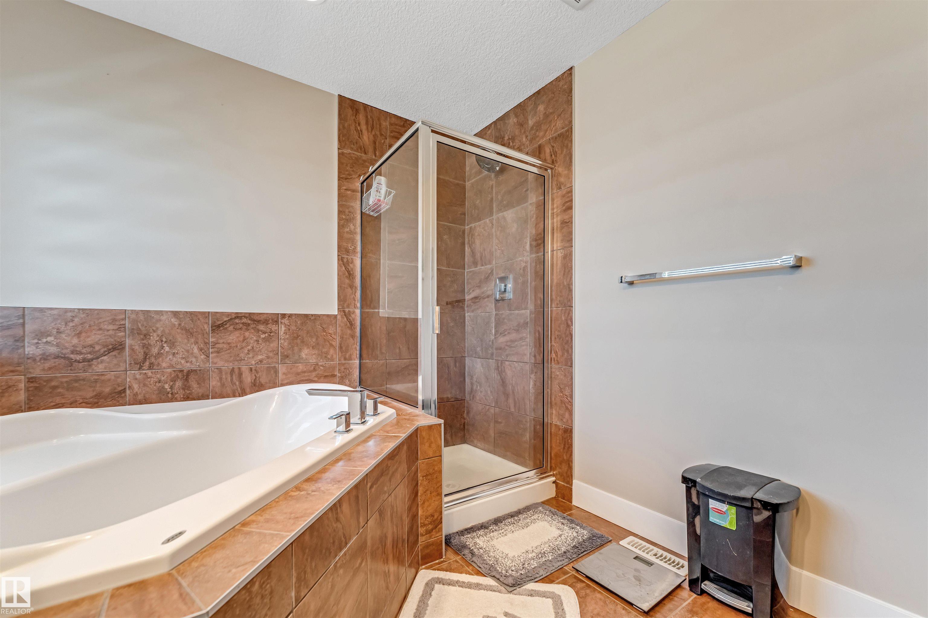 Photo 24 at 5156 2 Avenue SW, Charlesworth, Edmonton