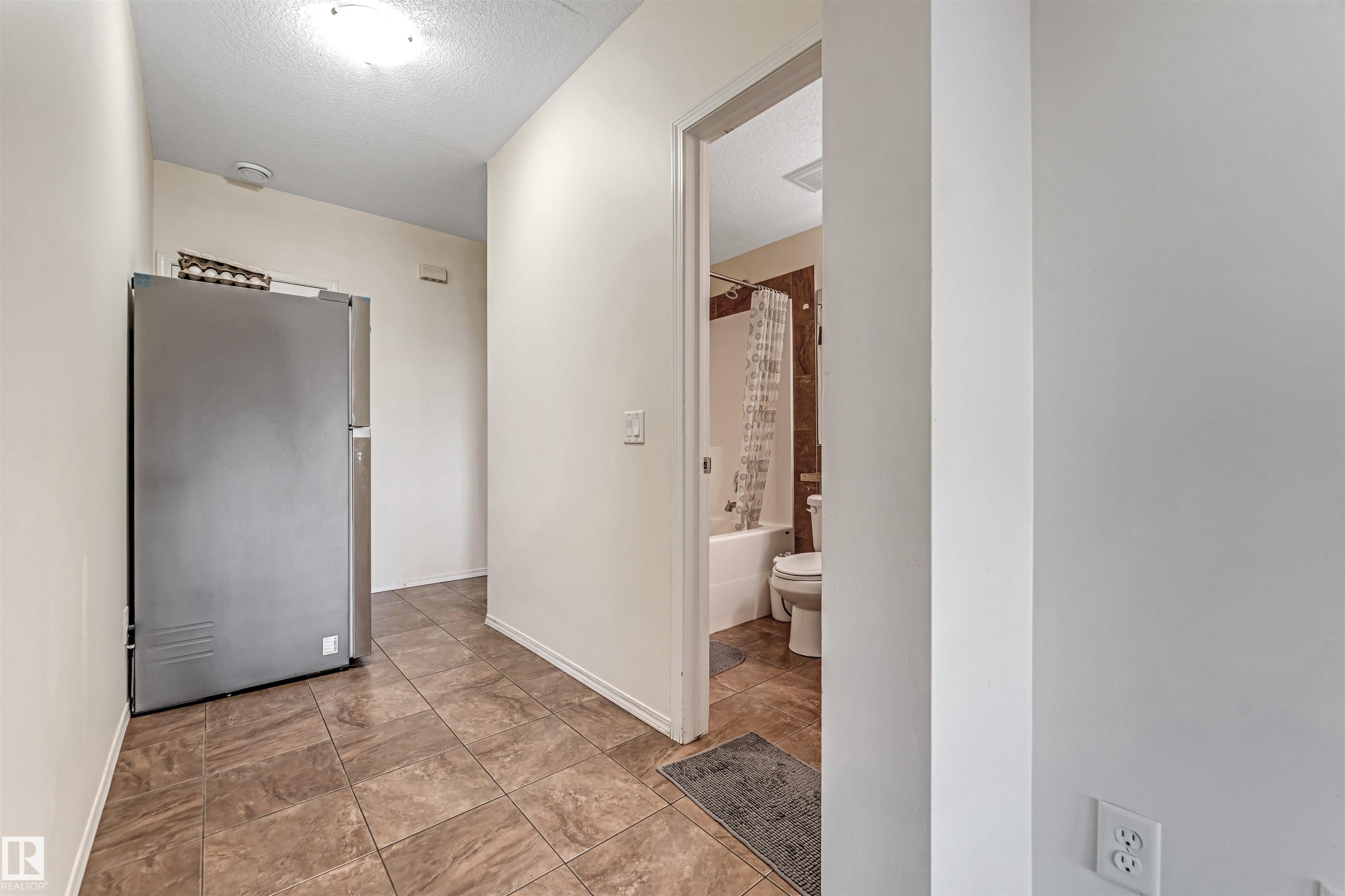 Photo 44 at 5156 2 Avenue SW, Charlesworth, Edmonton