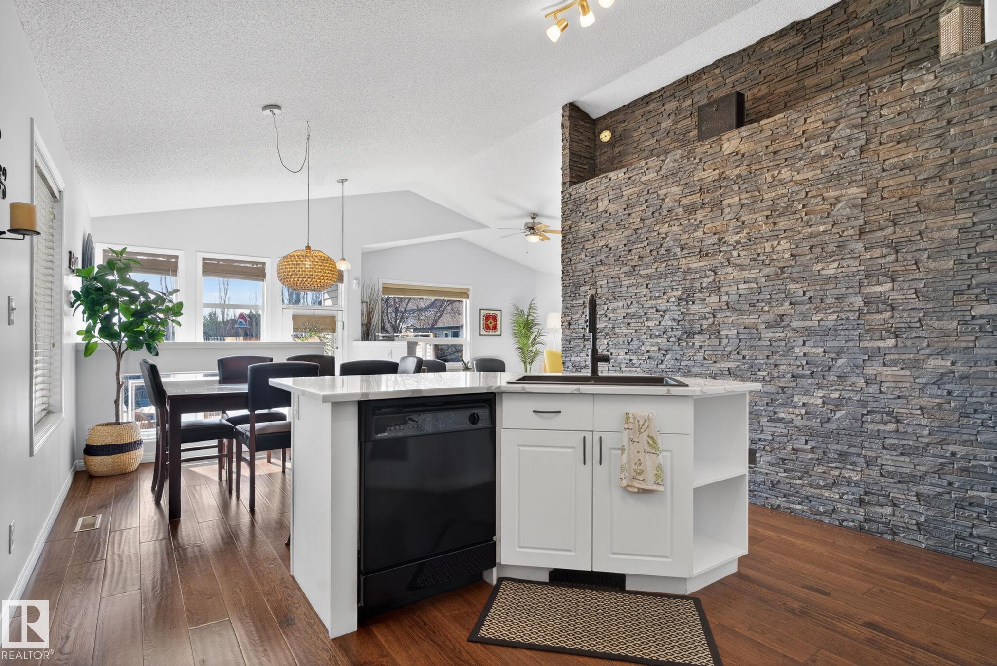 Photo 16 at 4343 Mcmullen Way SW, Macewan, Edmonton