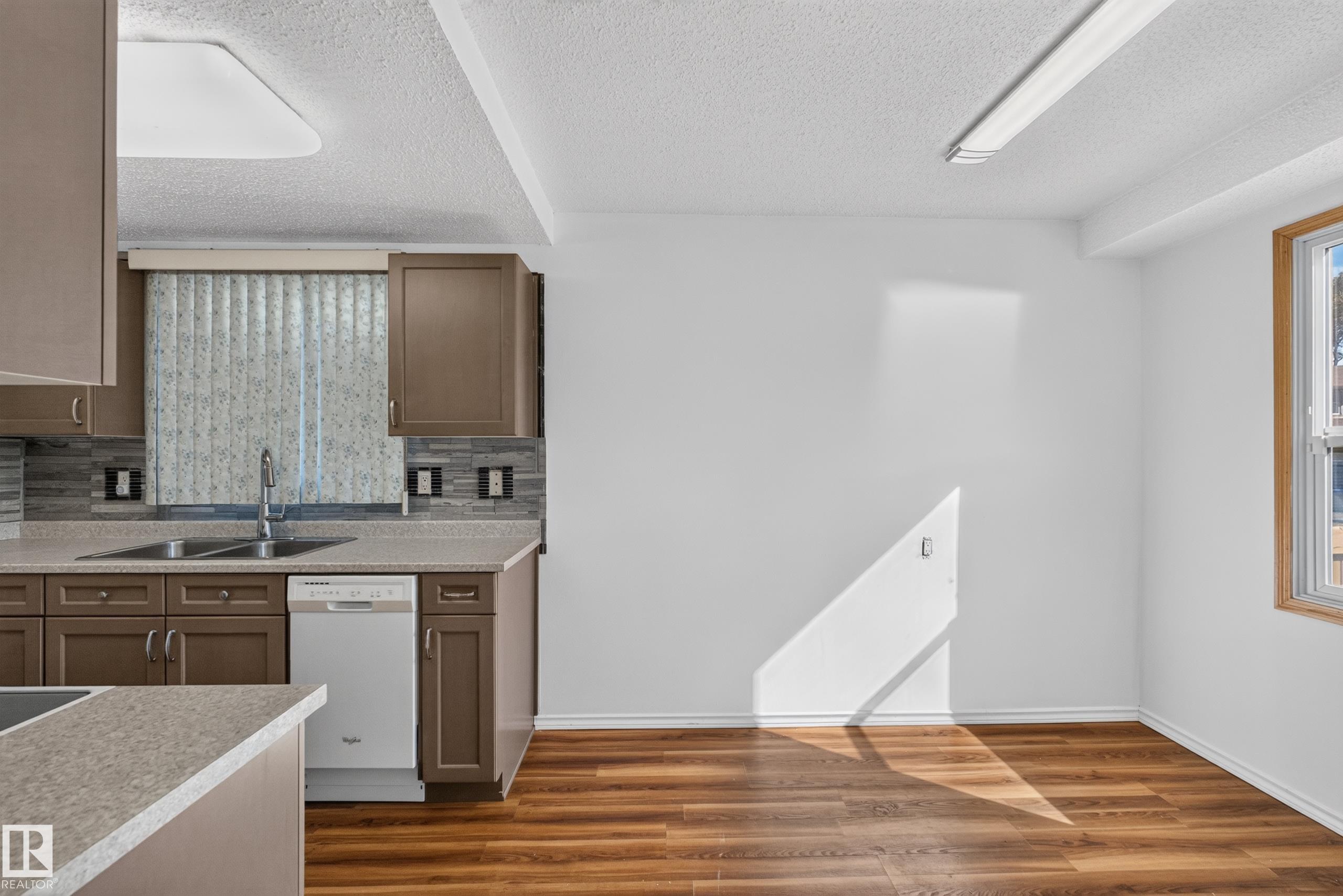 Photo 6 at 23 Willowdale Place NW, Ormsby Place, Edmonton