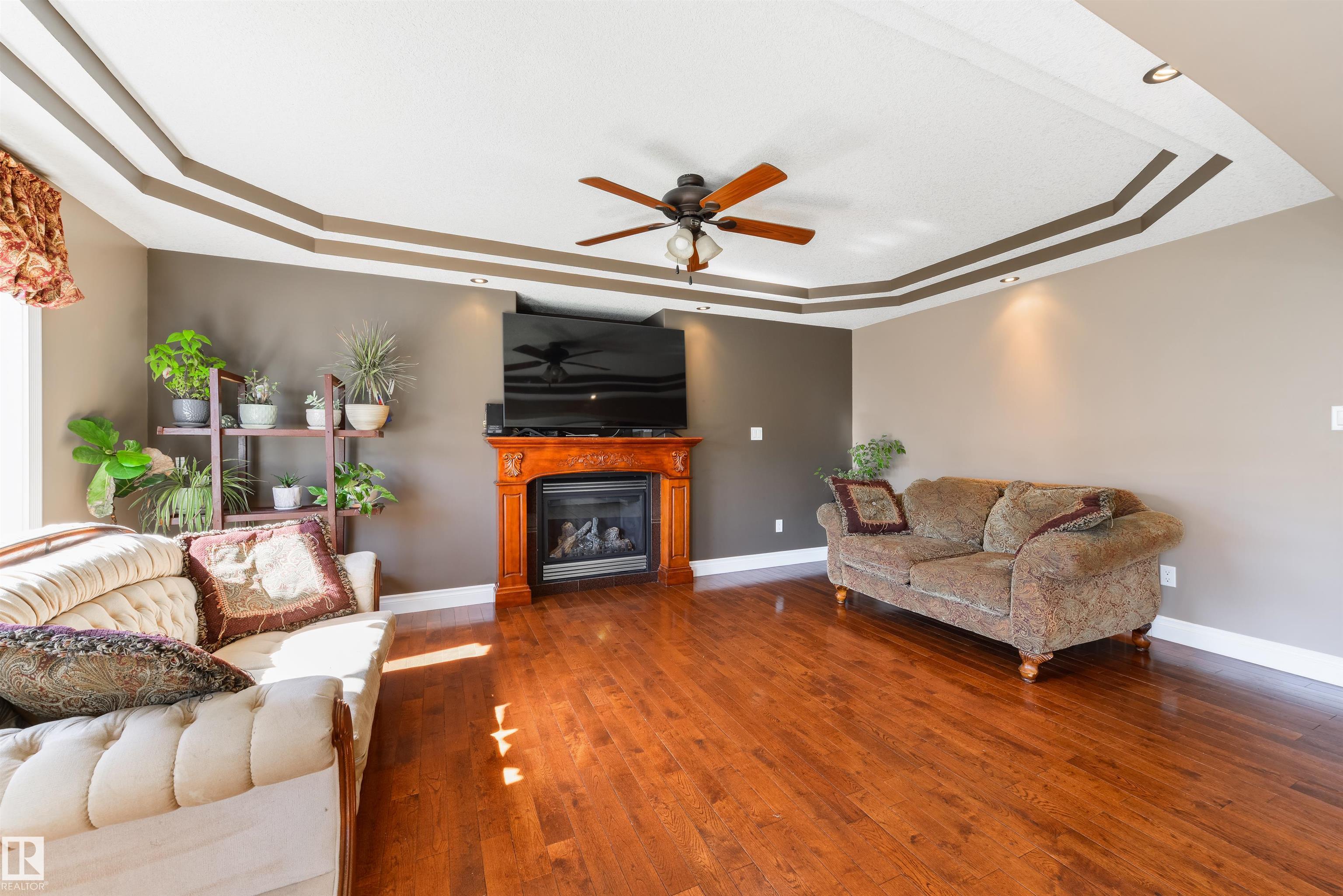 Photo 14 at 5911 166 Avenue NW, Hollick-Kenyon, Edmonton