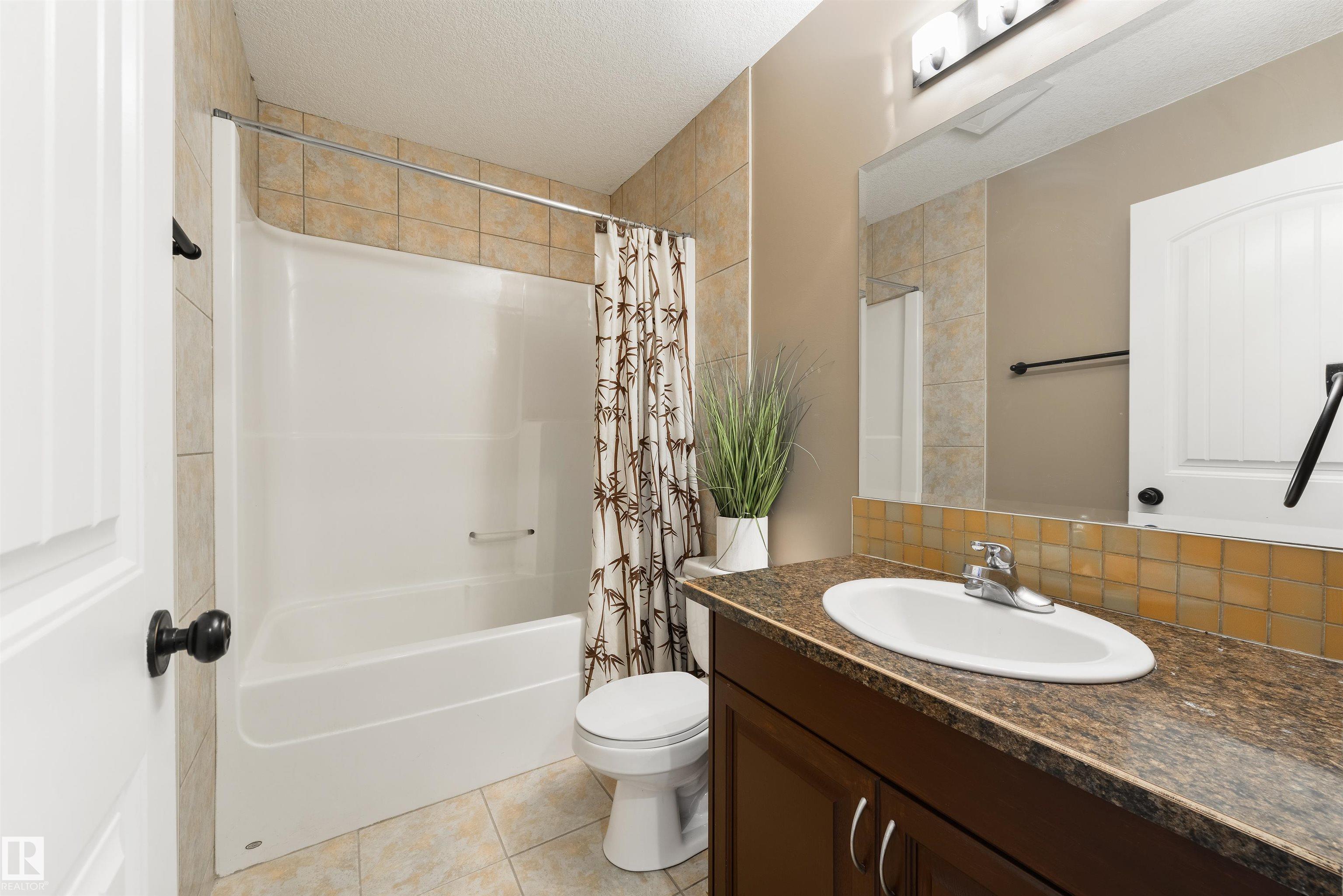 Photo 24 at 5911 166 Avenue NW, Hollick-Kenyon, Edmonton