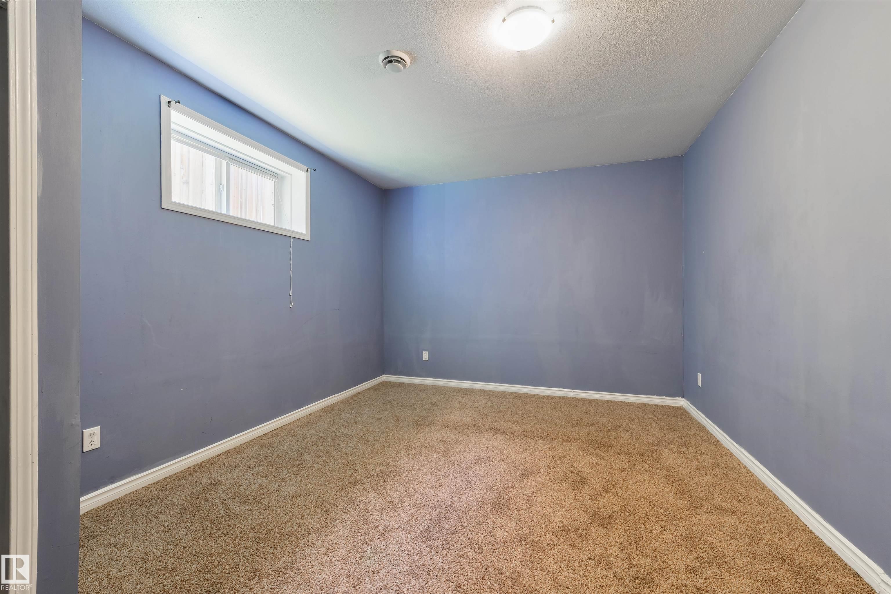 Photo 40 at 5911 166 Avenue NW, Hollick-Kenyon, Edmonton