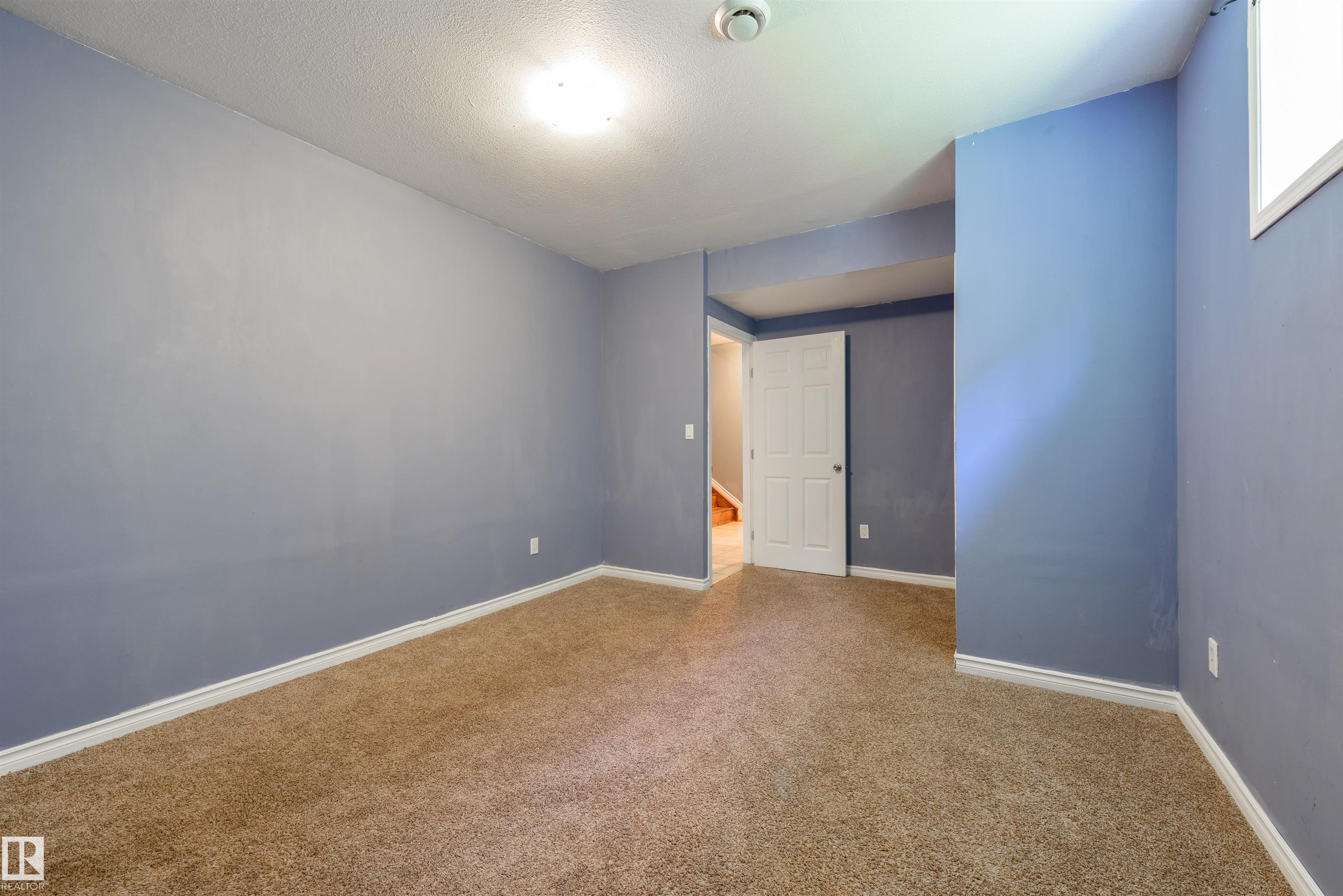 Photo 41 at 5911 166 Avenue NW, Hollick-Kenyon, Edmonton