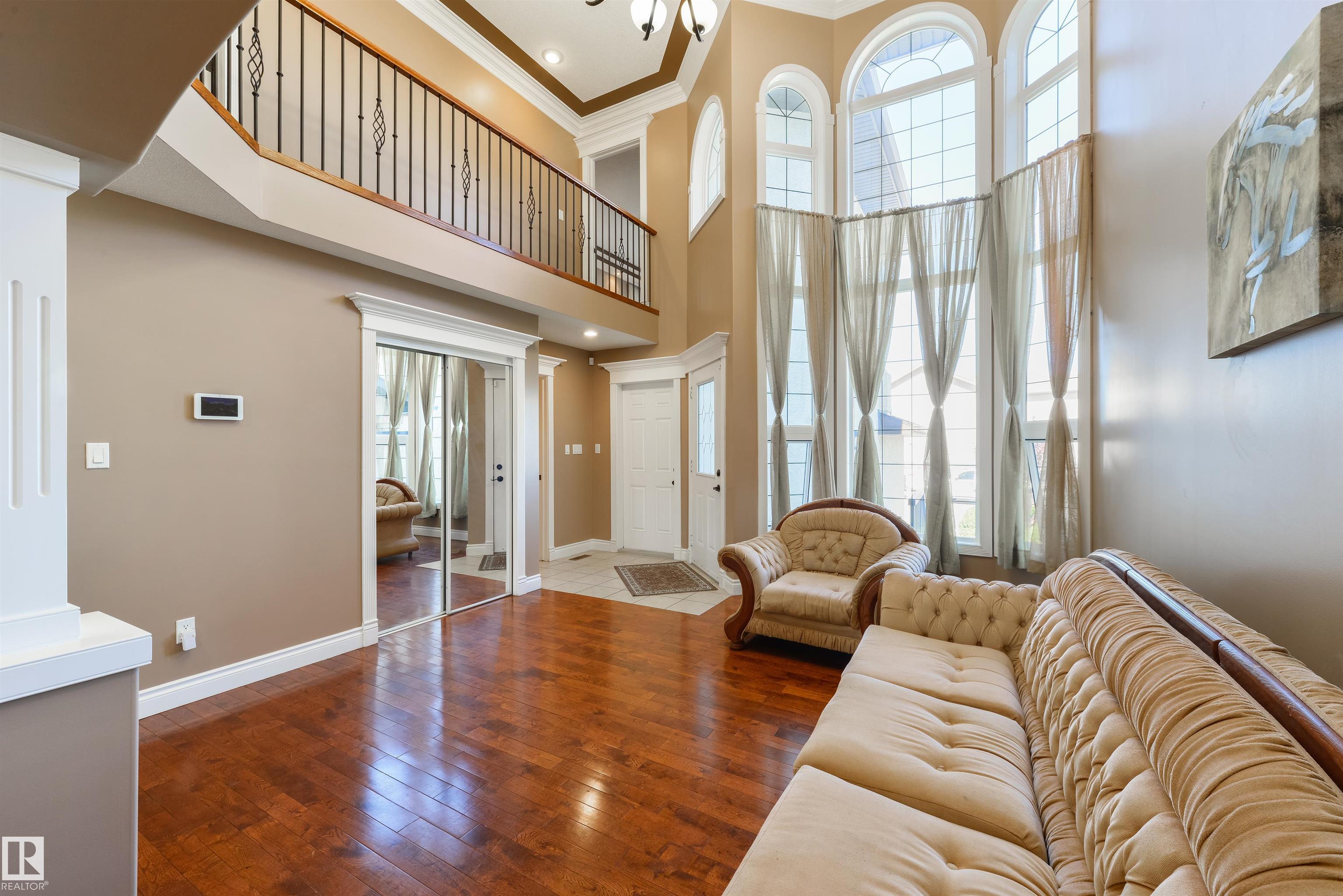 Photo 7 at 5911 166 Avenue NW, Hollick-Kenyon, Edmonton