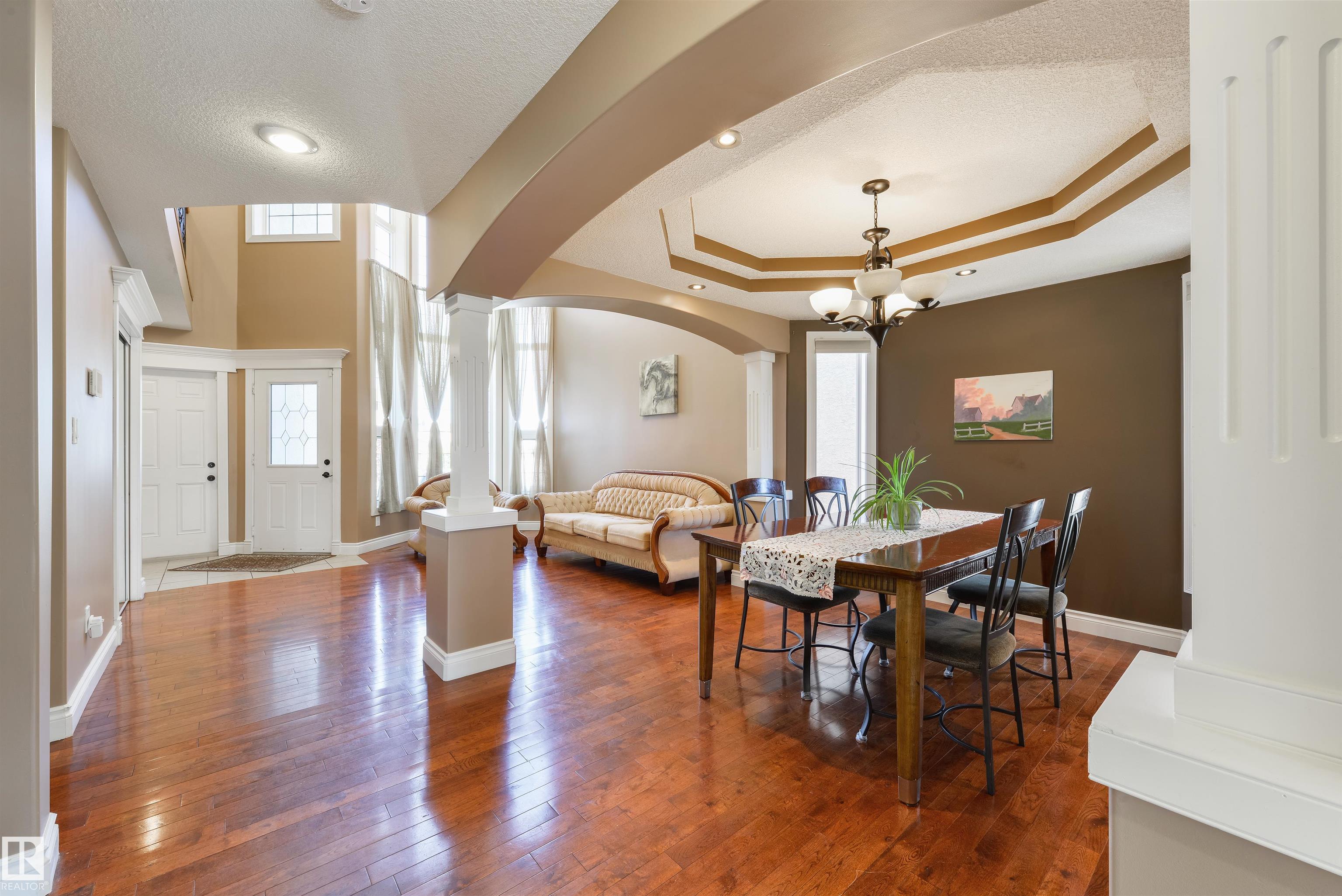Photo 8 at 5911 166 Avenue NW, Hollick-Kenyon, Edmonton