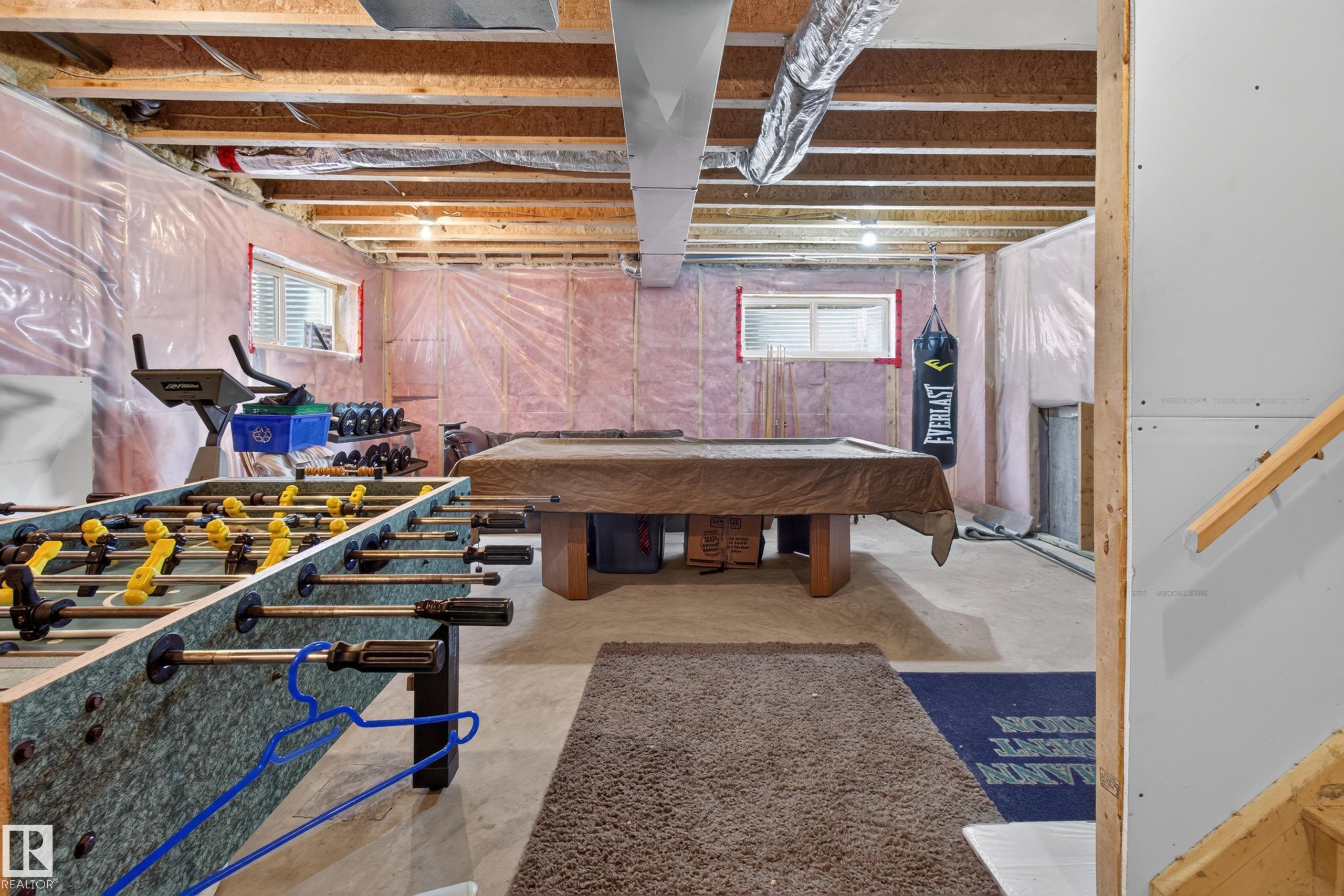 Photo 31 at 3520 9 Street NW, Maple Crest, Edmonton