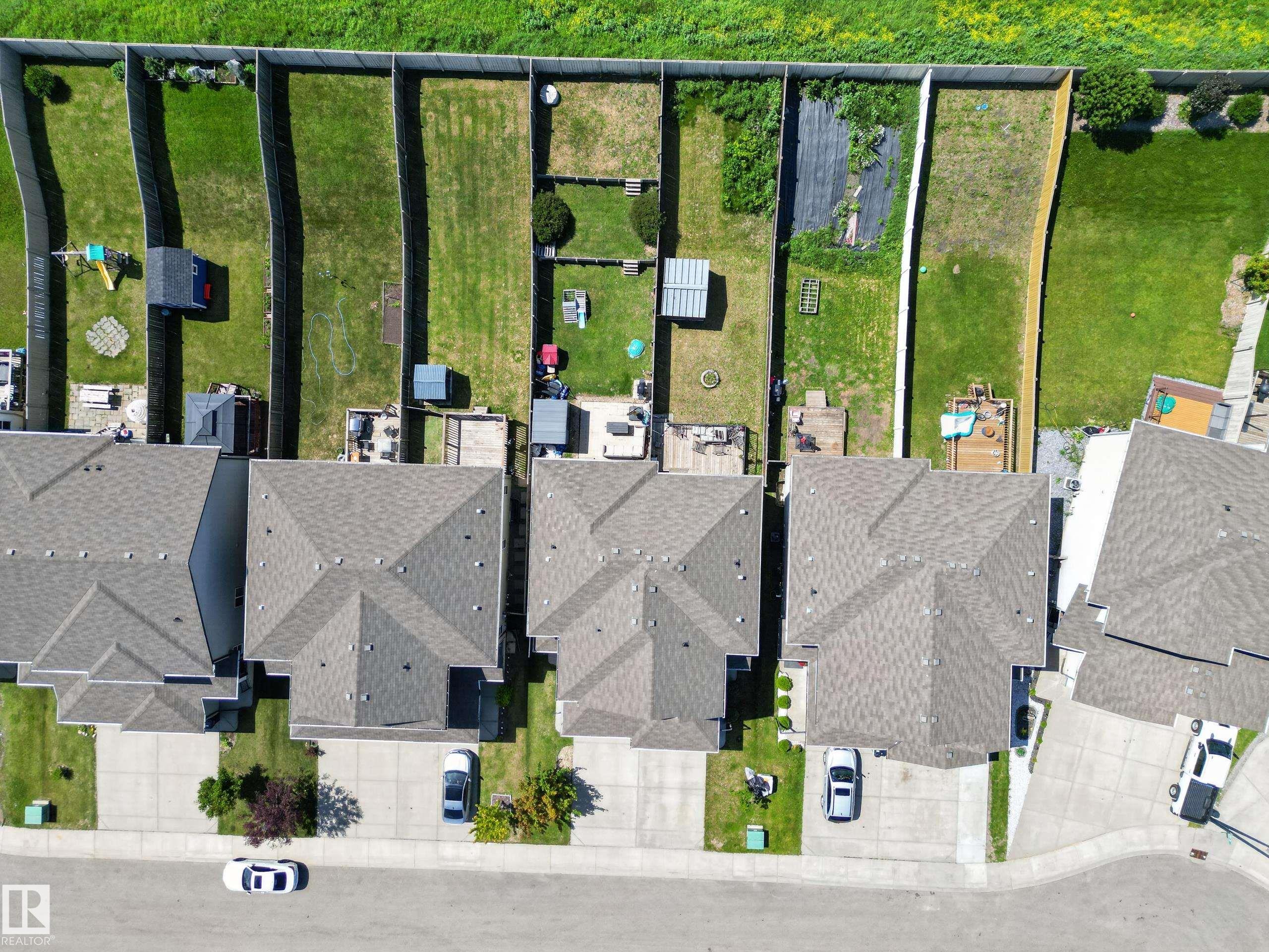 Photo 40 at 3520 9 Street NW, Maple Crest, Edmonton