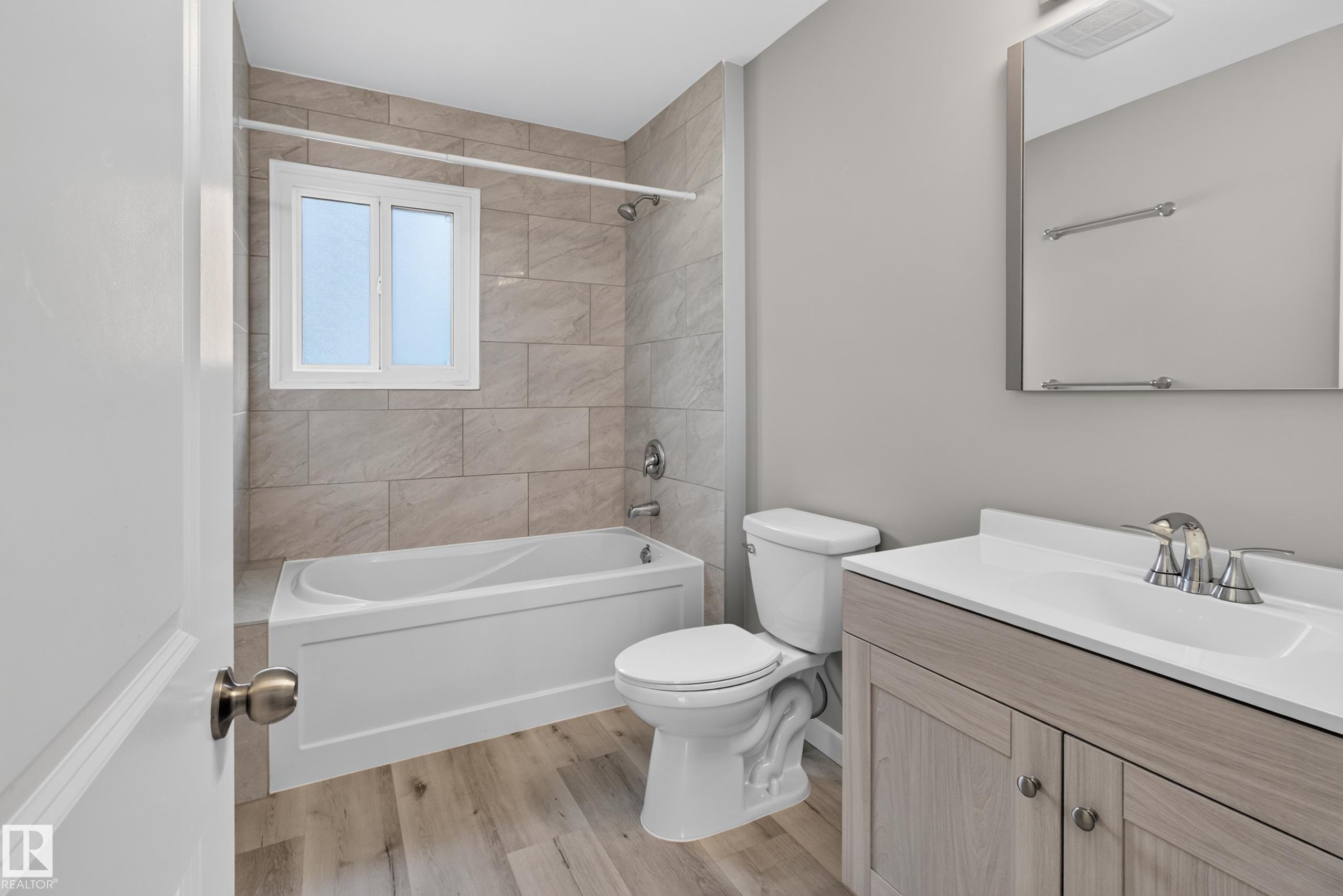 Photo 35 at 7108 90 Avenue NW, Ottewell, Edmonton