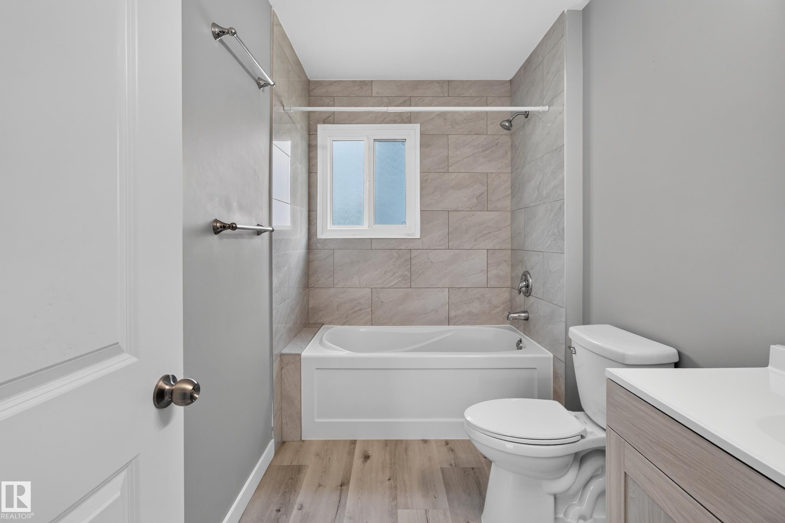 Photo 36 at 7108 90 Avenue NW, Ottewell, Edmonton
