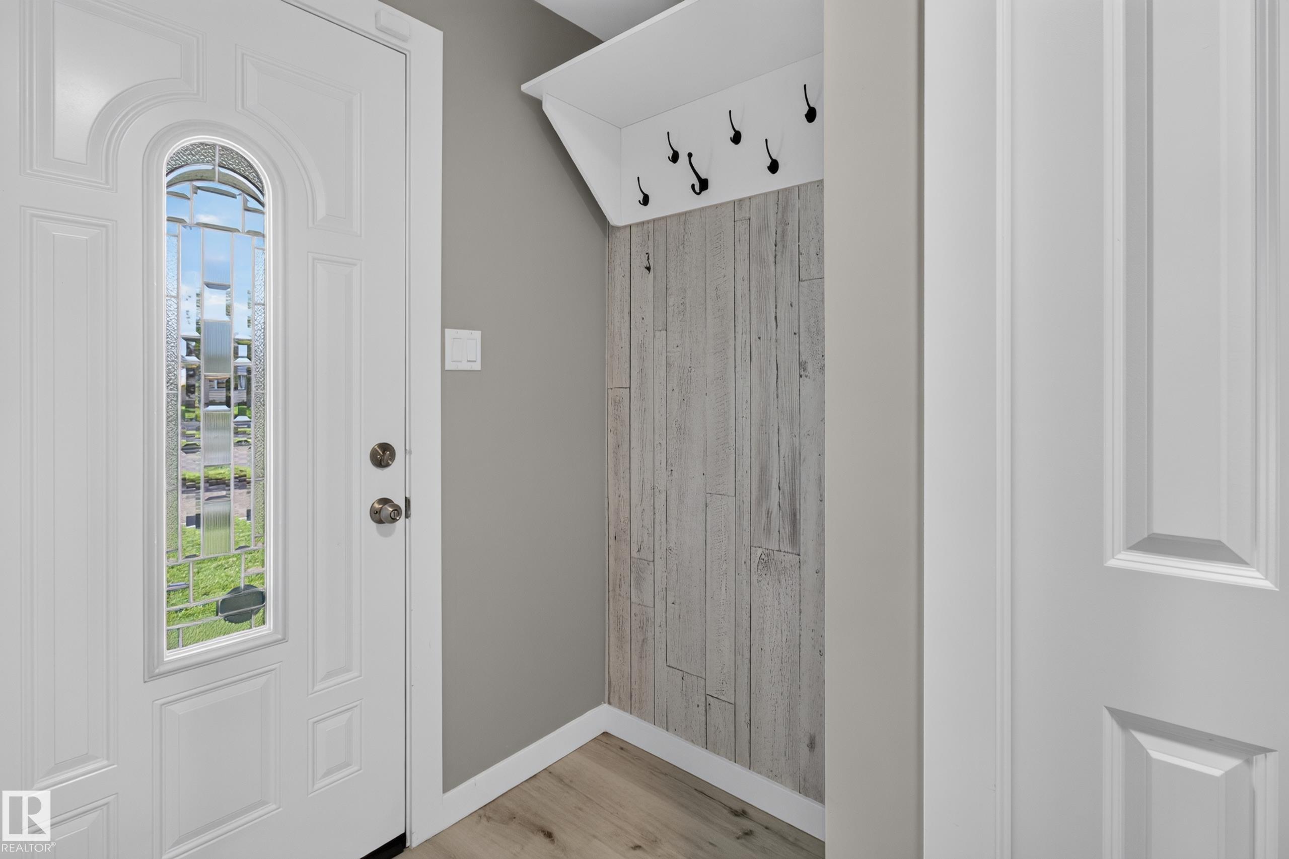 Photo 6 at 7108 90 Avenue NW, Ottewell, Edmonton